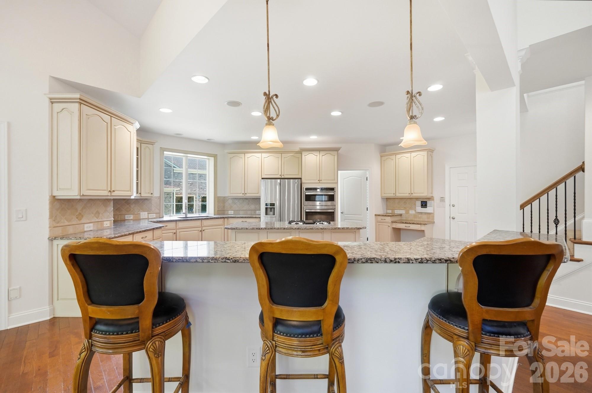 2016 Autumn Blossom Lane Property Photo 9