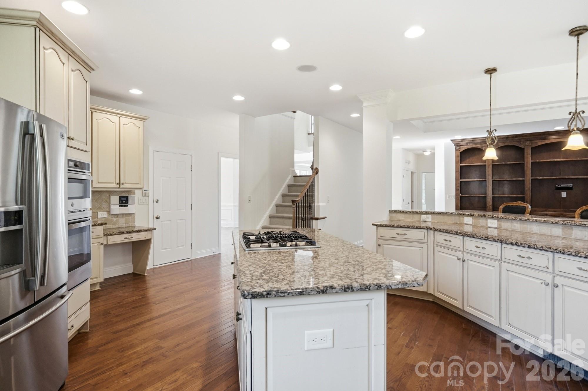 2016 Autumn Blossom Lane Property Photo 12