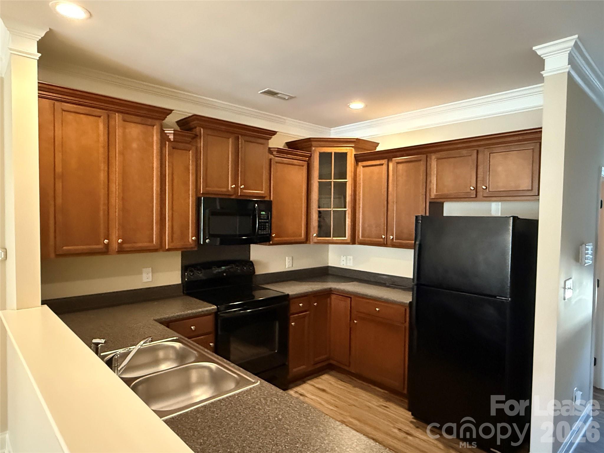 371 Beacon Street Property Photo 5