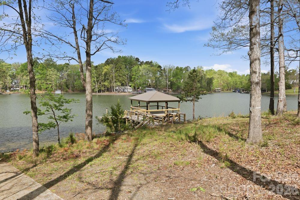 21225 Lake Run Drive Property Photo 39