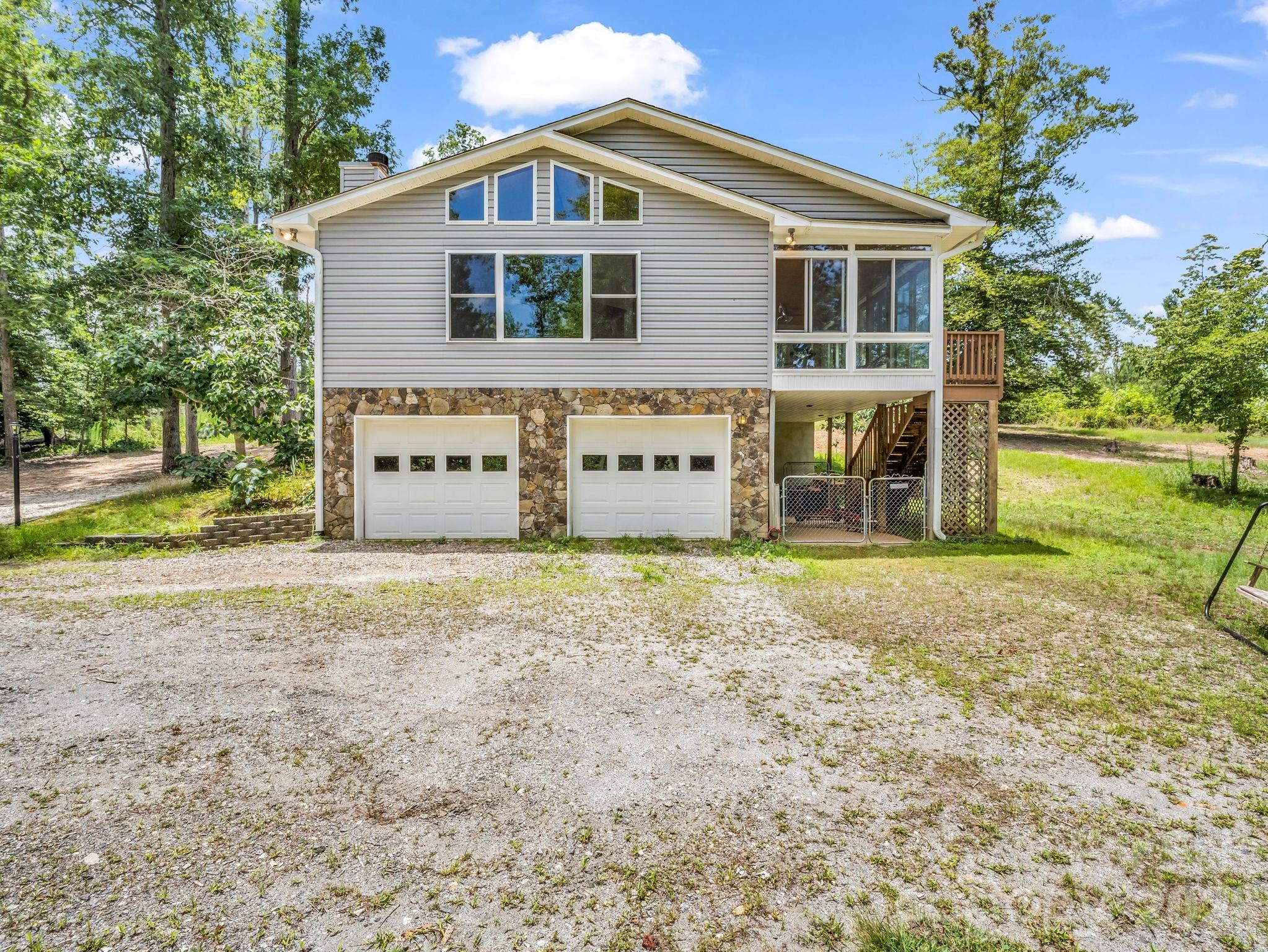 1943 Landrum Road Property Photo 3