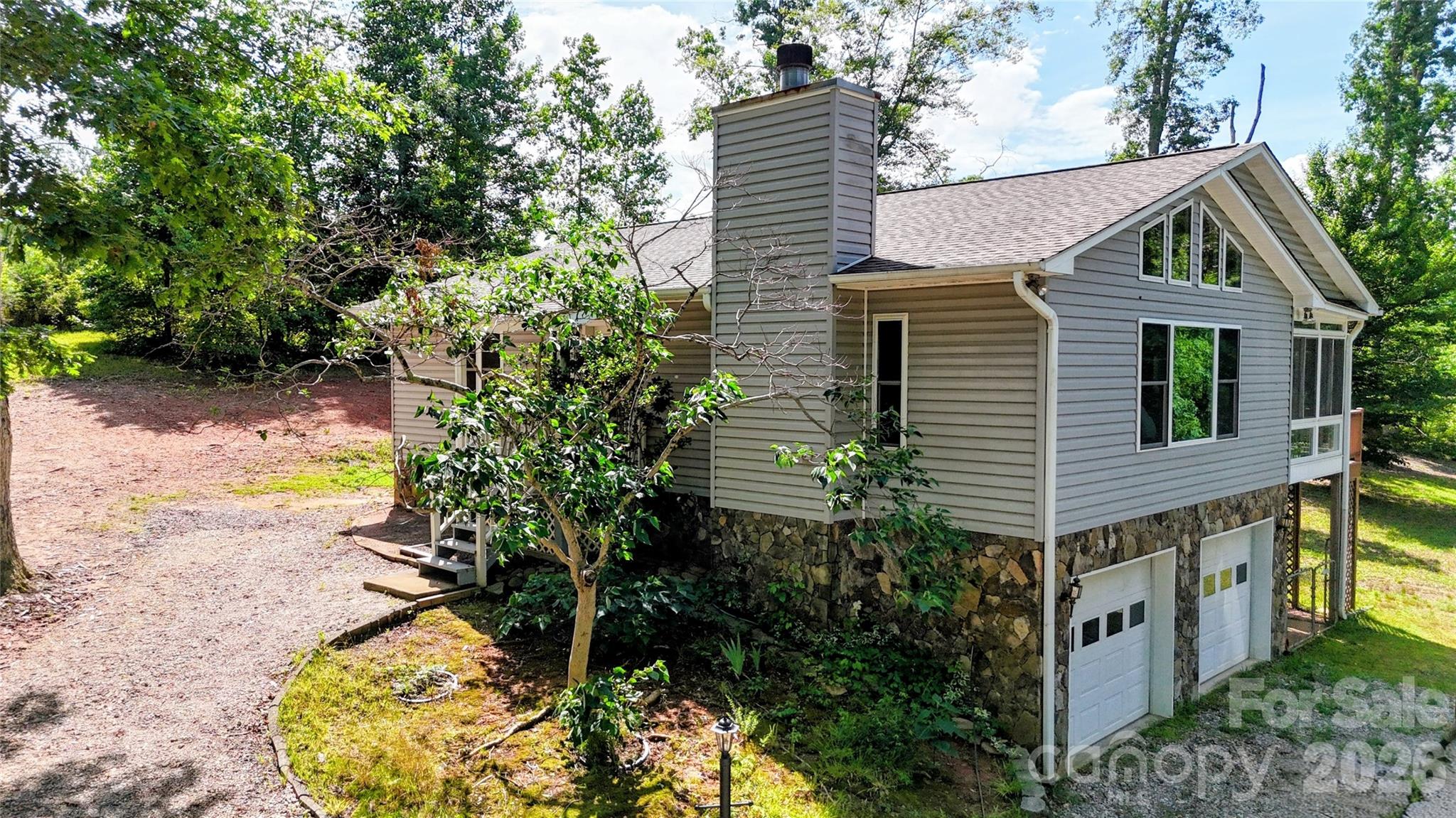 1943 Landrum Road Property Photo 4