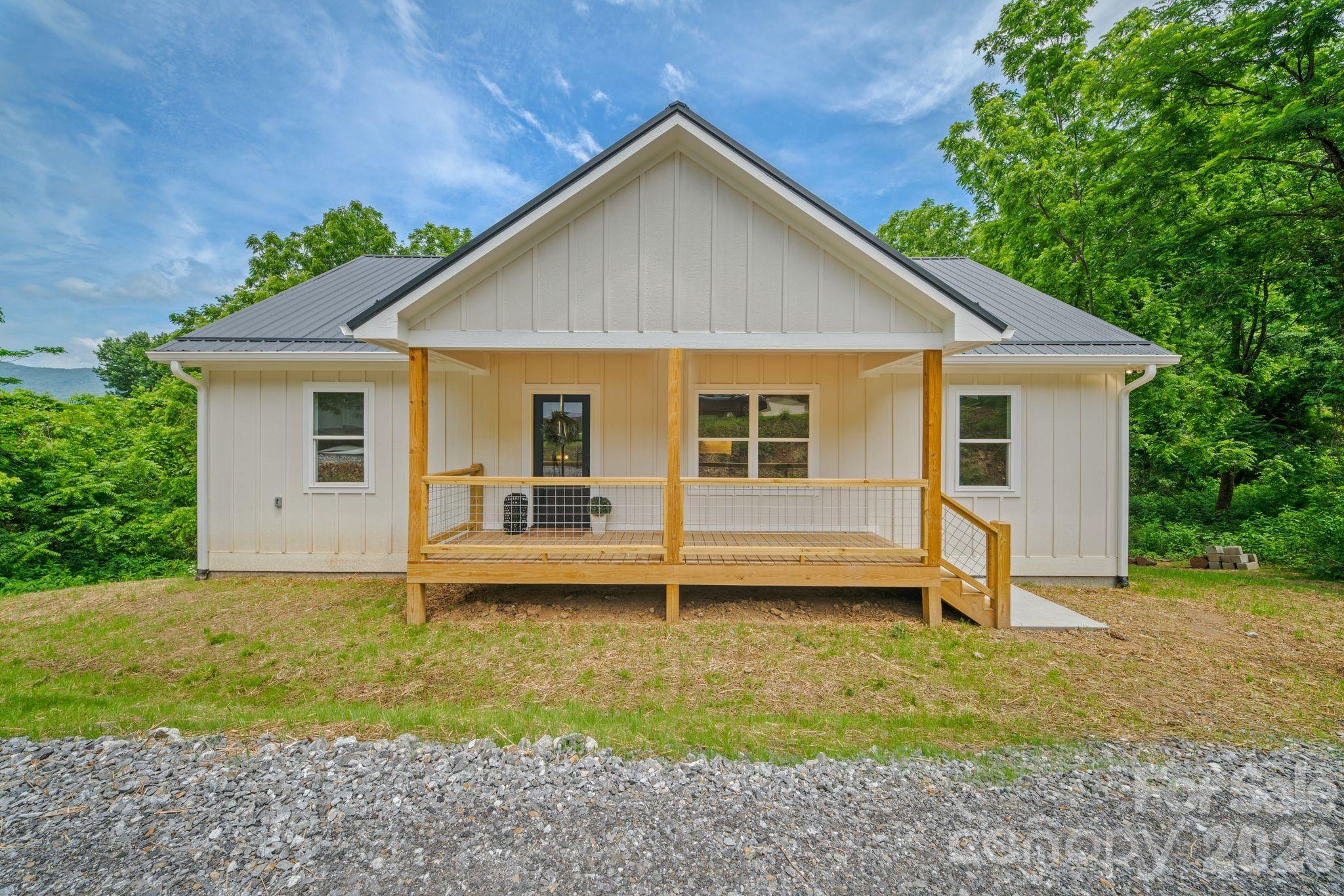 311 Farley Street Property Photo 1