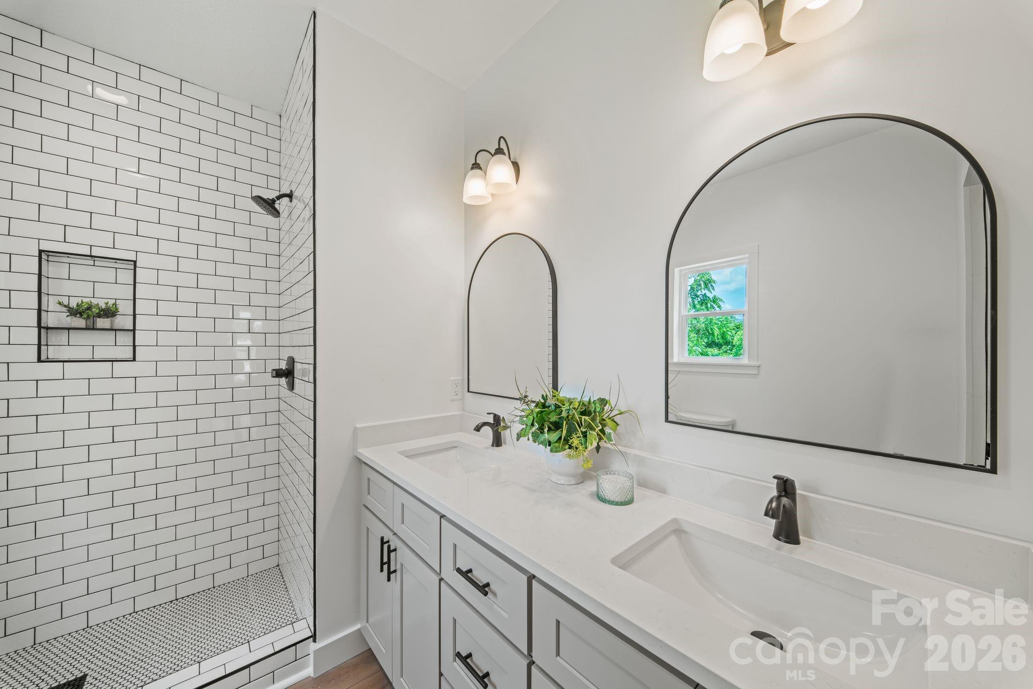 311 Farley Street Property Photo 21