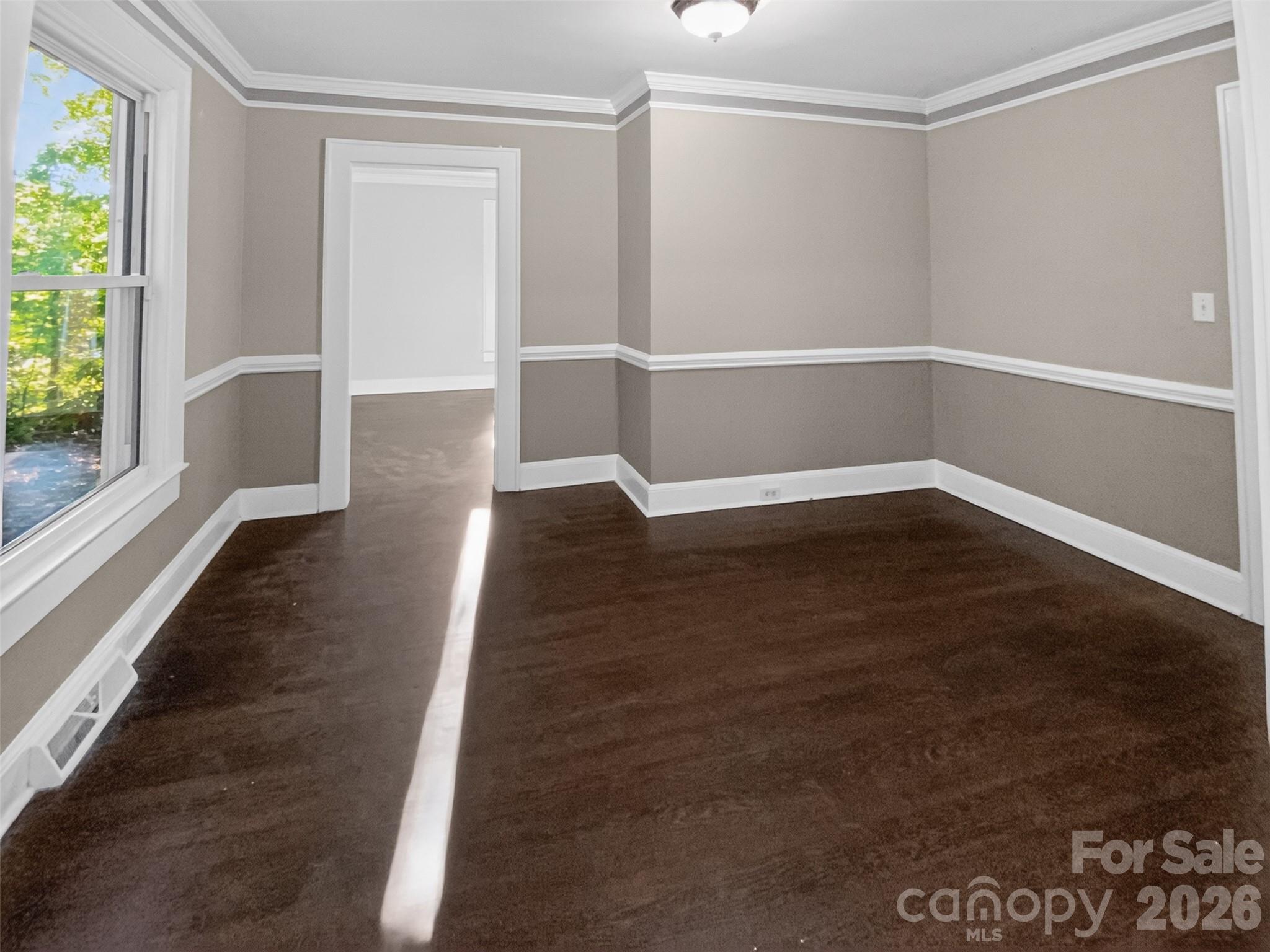 208 N 5th Street Property Photo 7