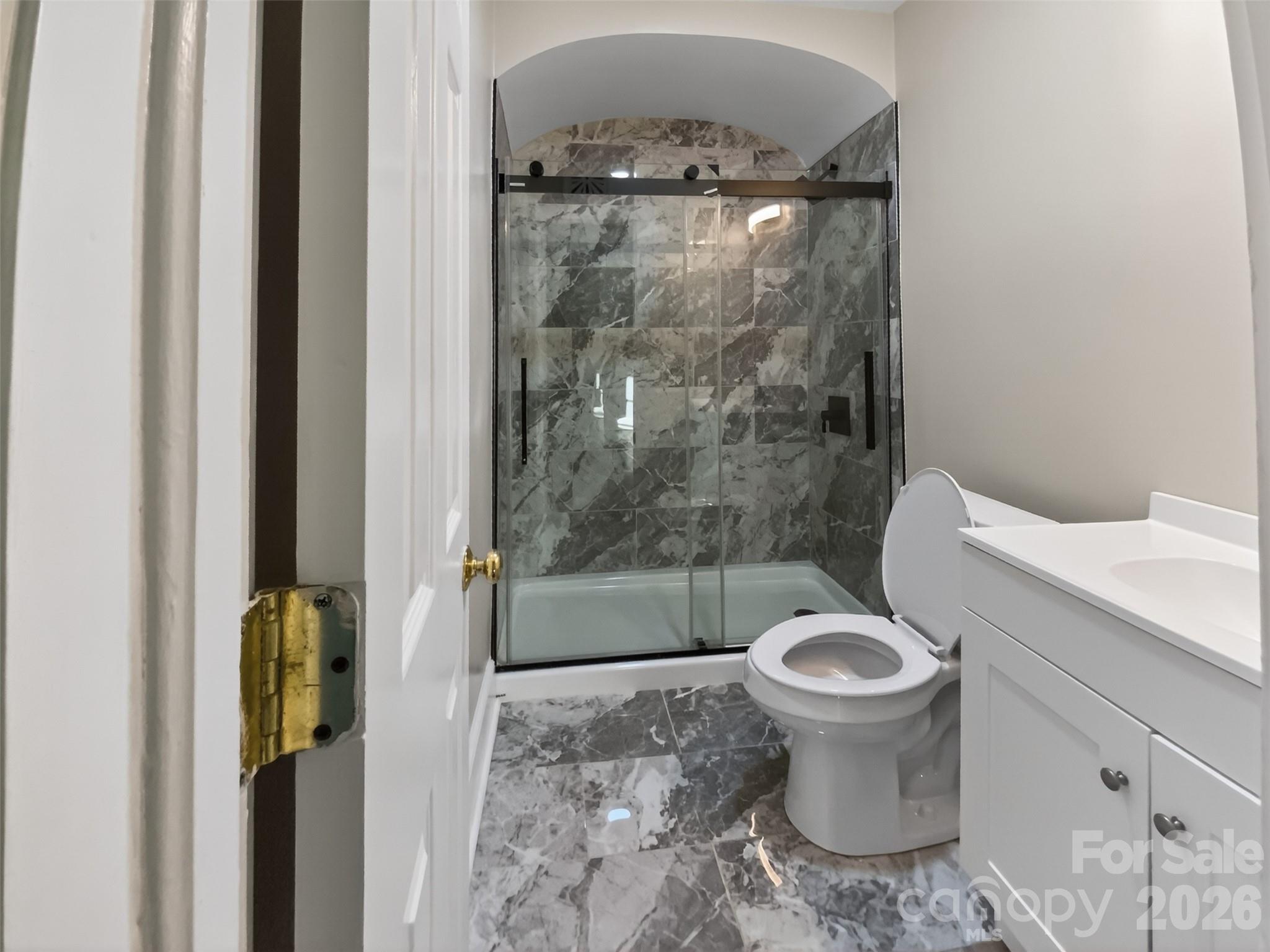 208 N 5th Street Property Photo 10
