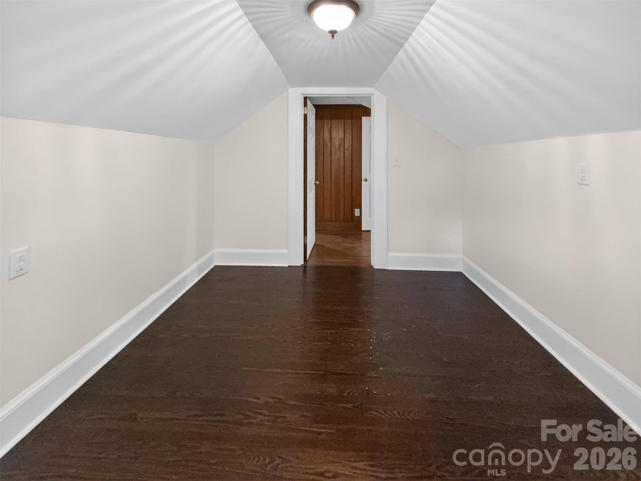 208 N 5th Street Property Photo 19