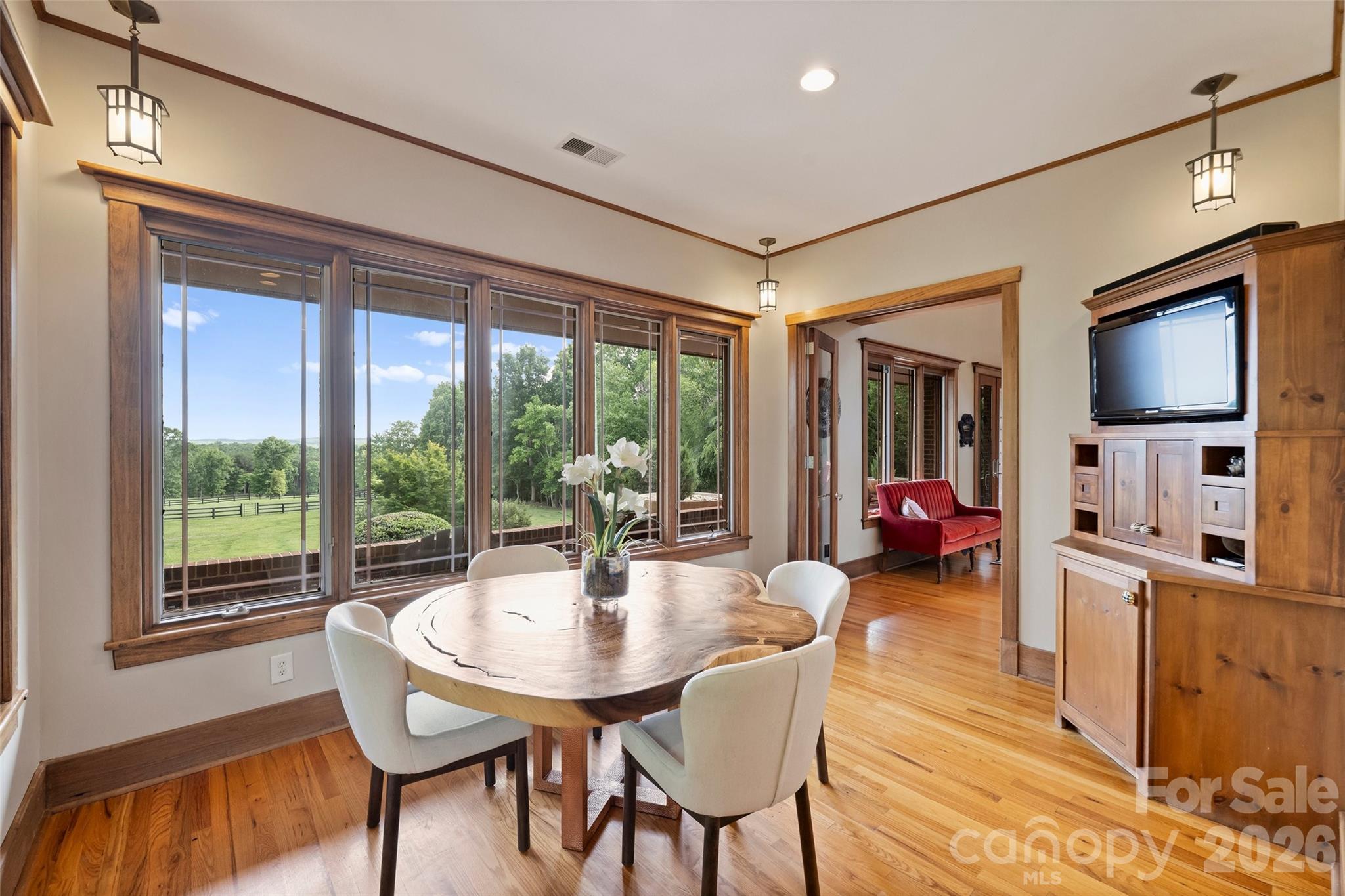 172 & 186 Tuckertown Road Property Photo 8