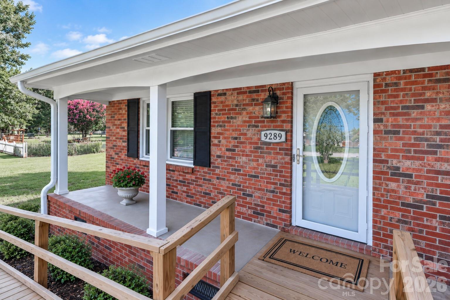 9289 Fisher Road Property Photo 6