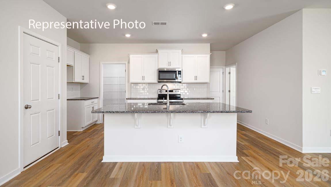 1423 Orchid Lane Property Photo 3