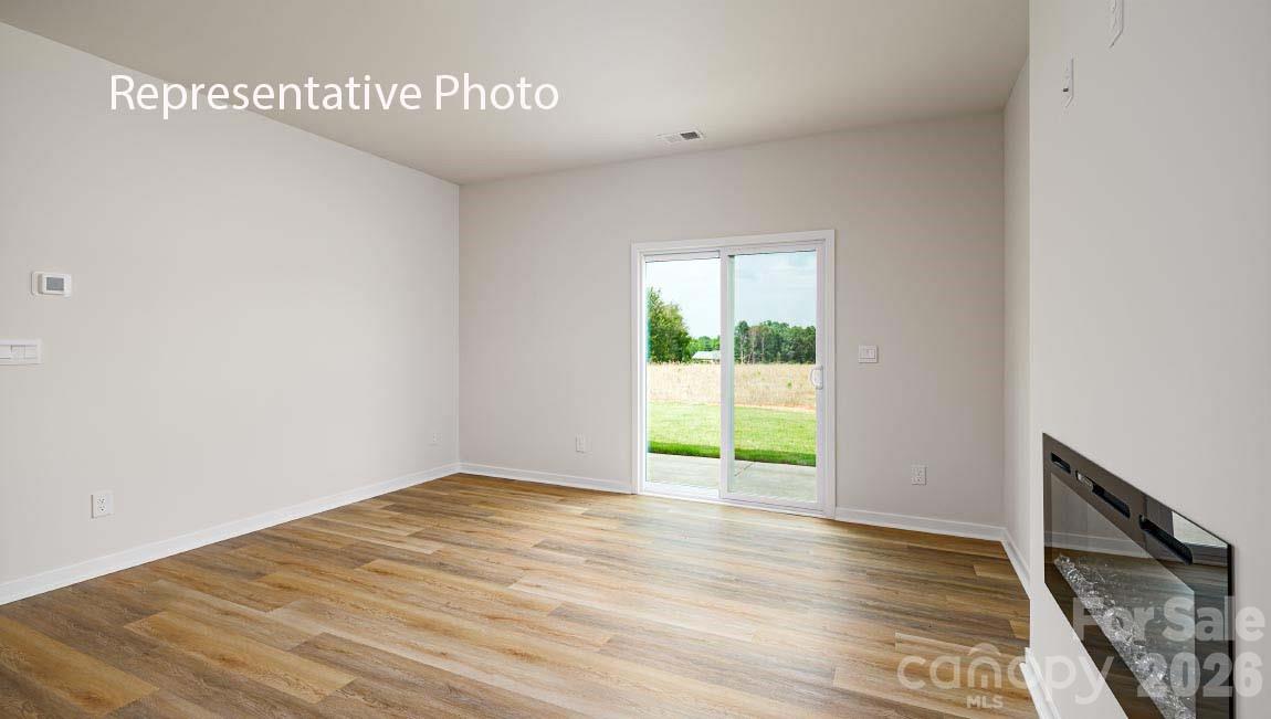1423 Orchid Lane Property Photo 11