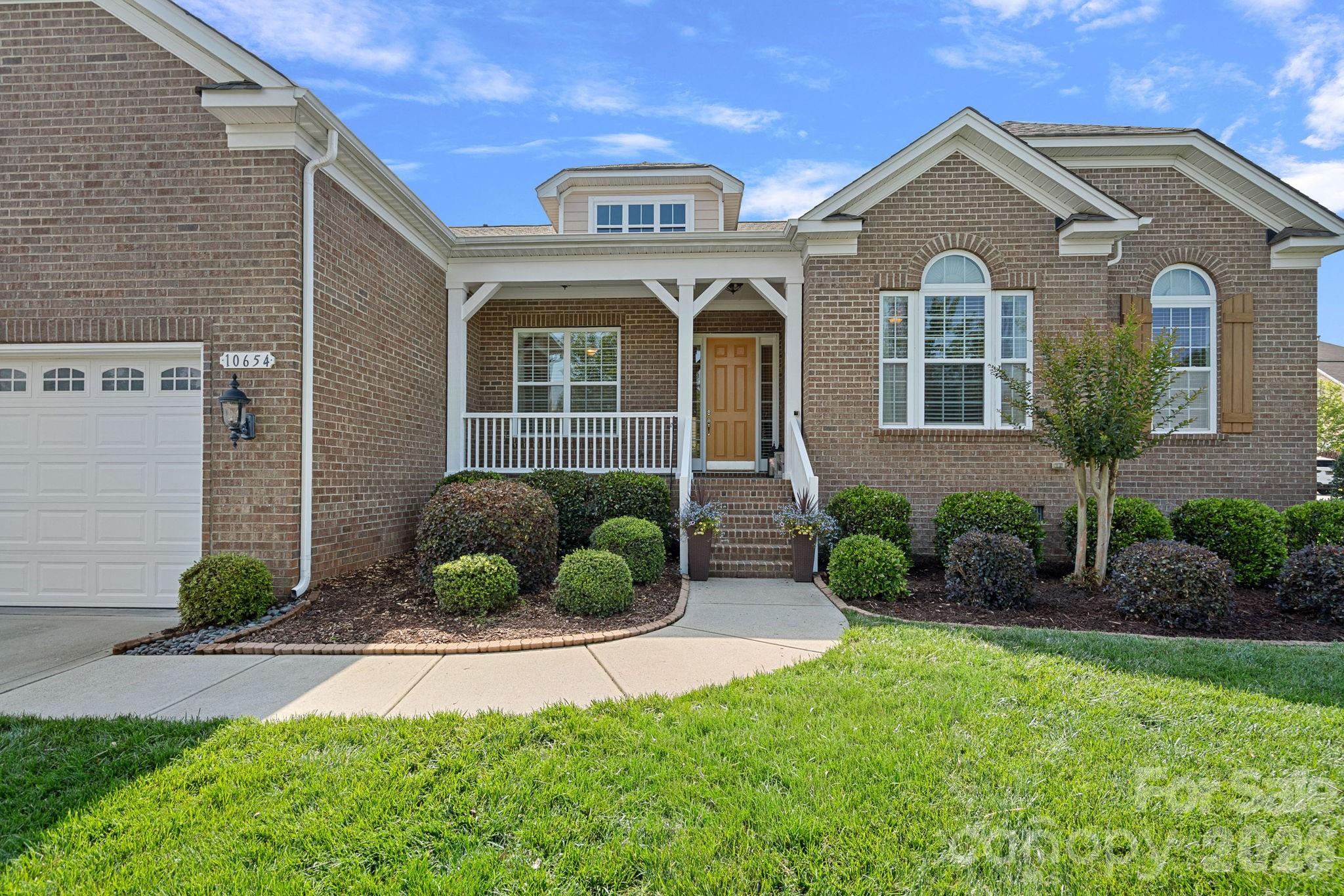 10654 Rippling Stream Drive Property Photo 2