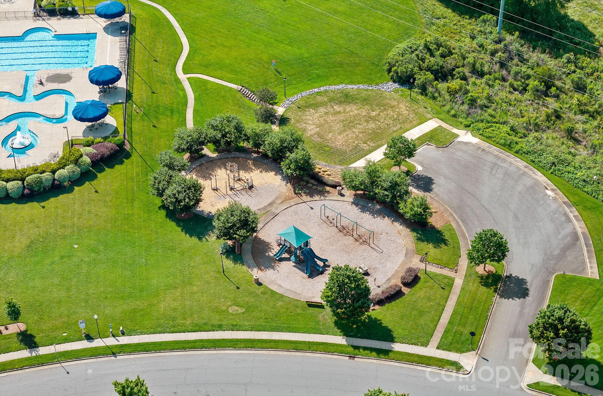10654 Rippling Stream Drive Property Photo 34