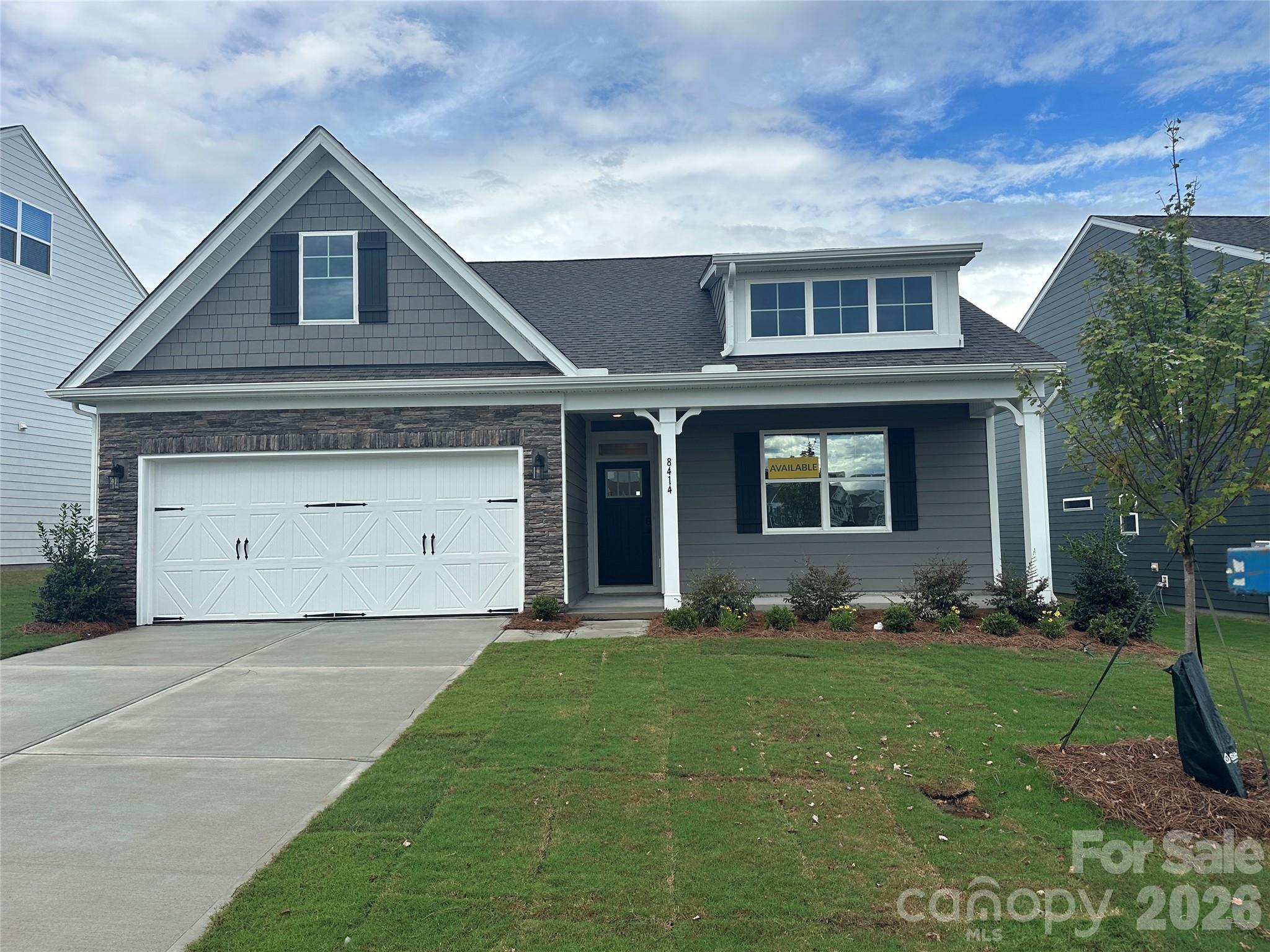8414 Acadia Parkway Property Photo 1