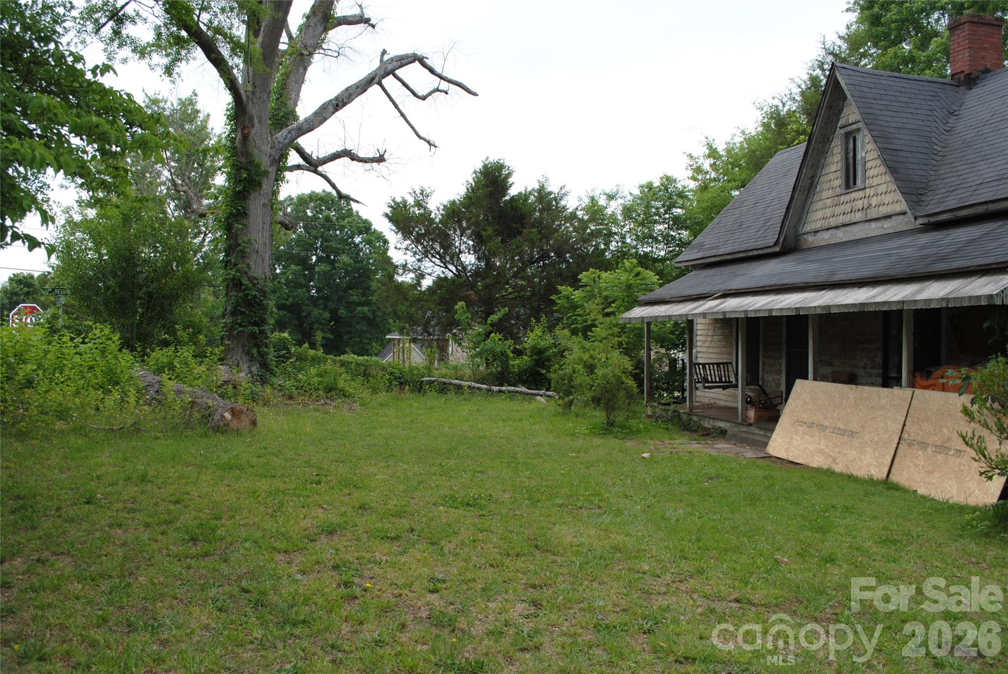 153 & 135 Caroleen Street Property Photo 22