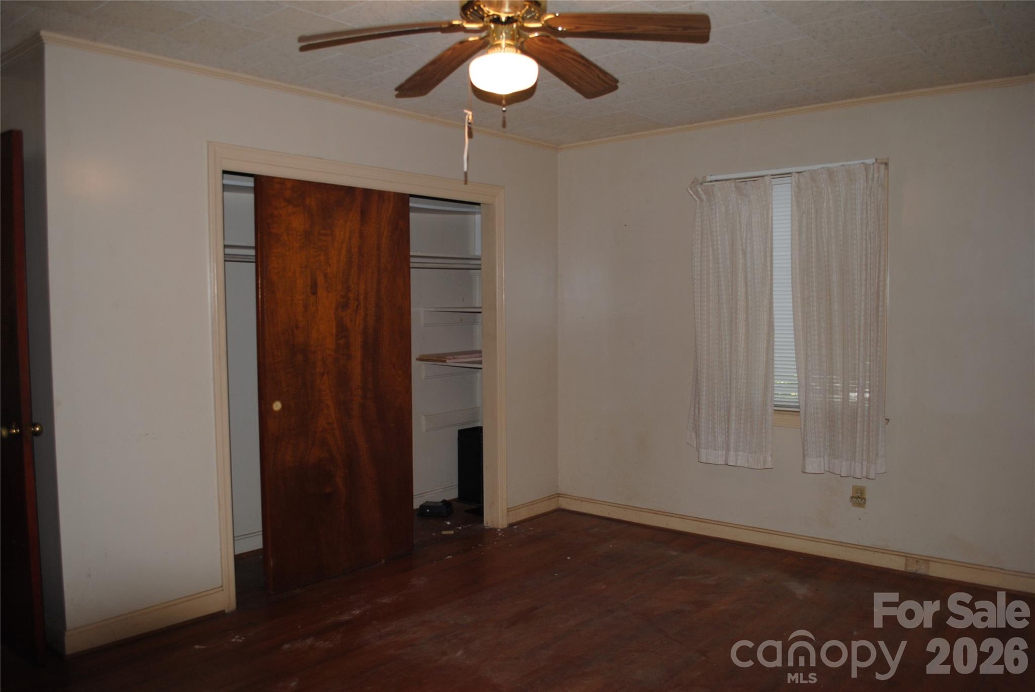 153 & 135 Caroleen Street Property Photo 35