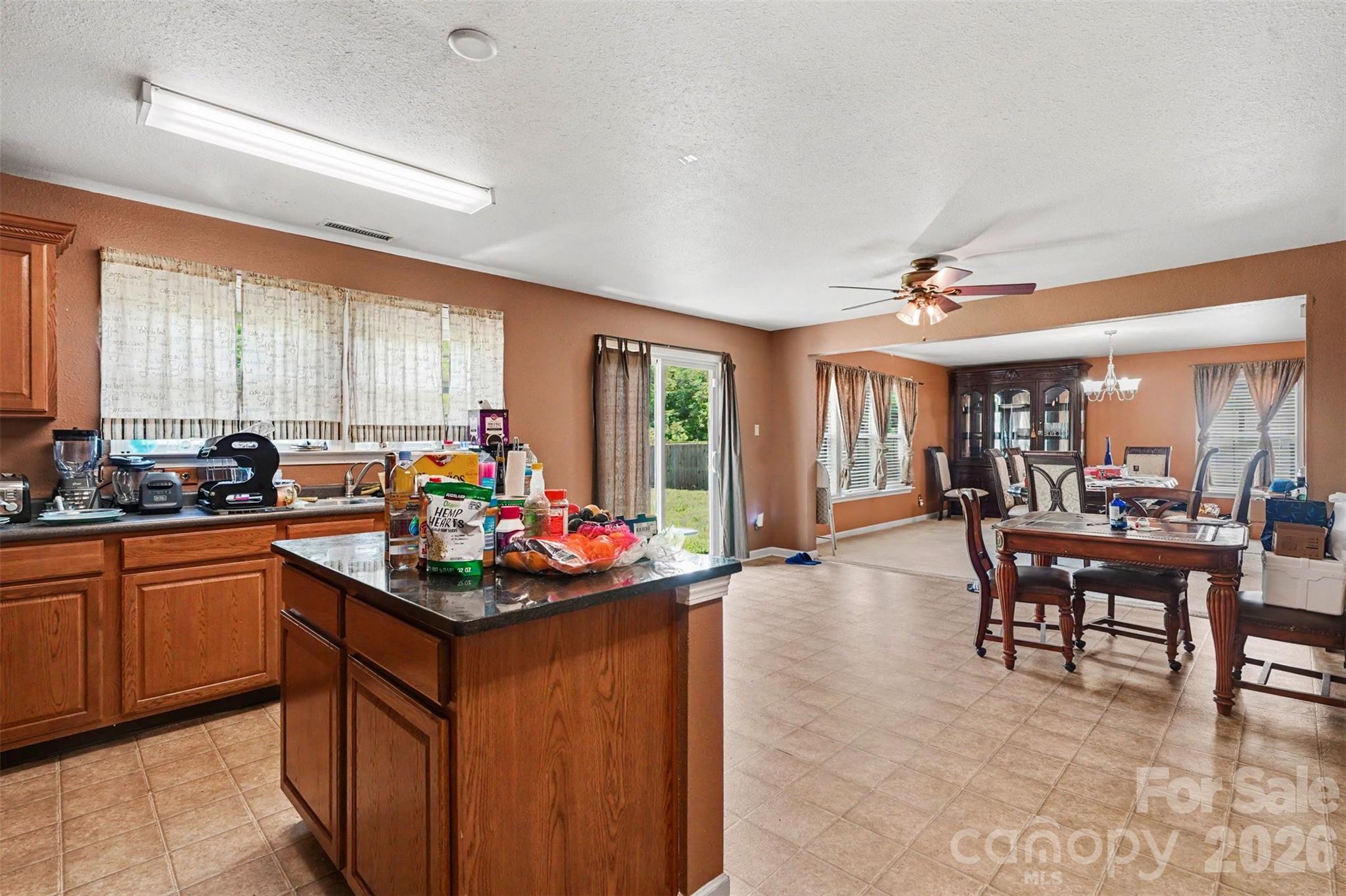 3412 Aldwych Way Property Photo 6