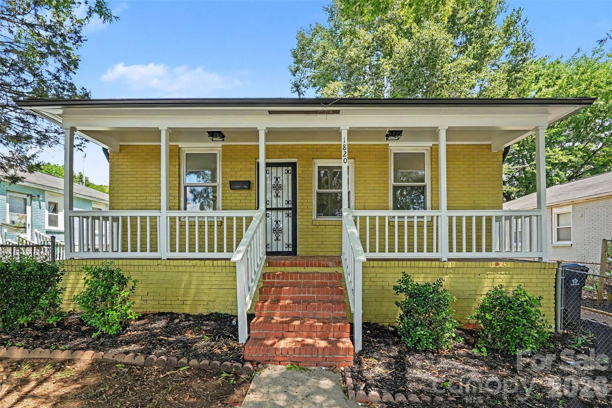 1820 Genesis Park Place Property Photo 1