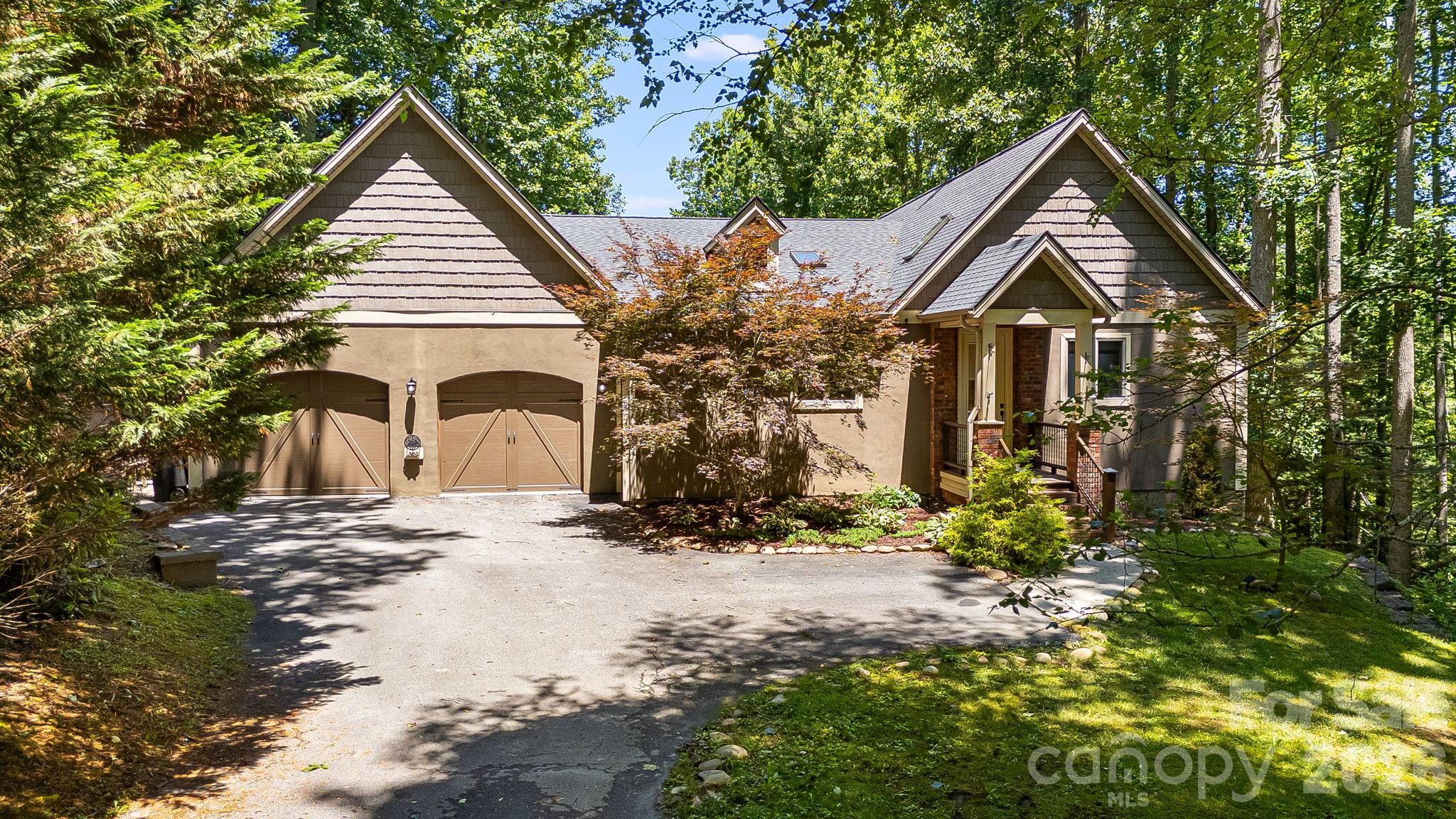 67 Reeses Ridge Court Property Photo 4