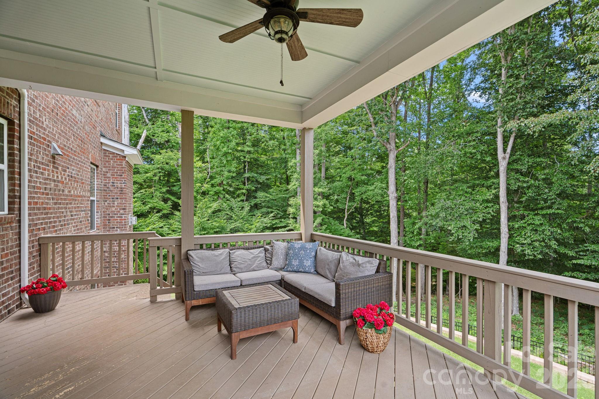 2026 Sweet William Drive Property Photo 17