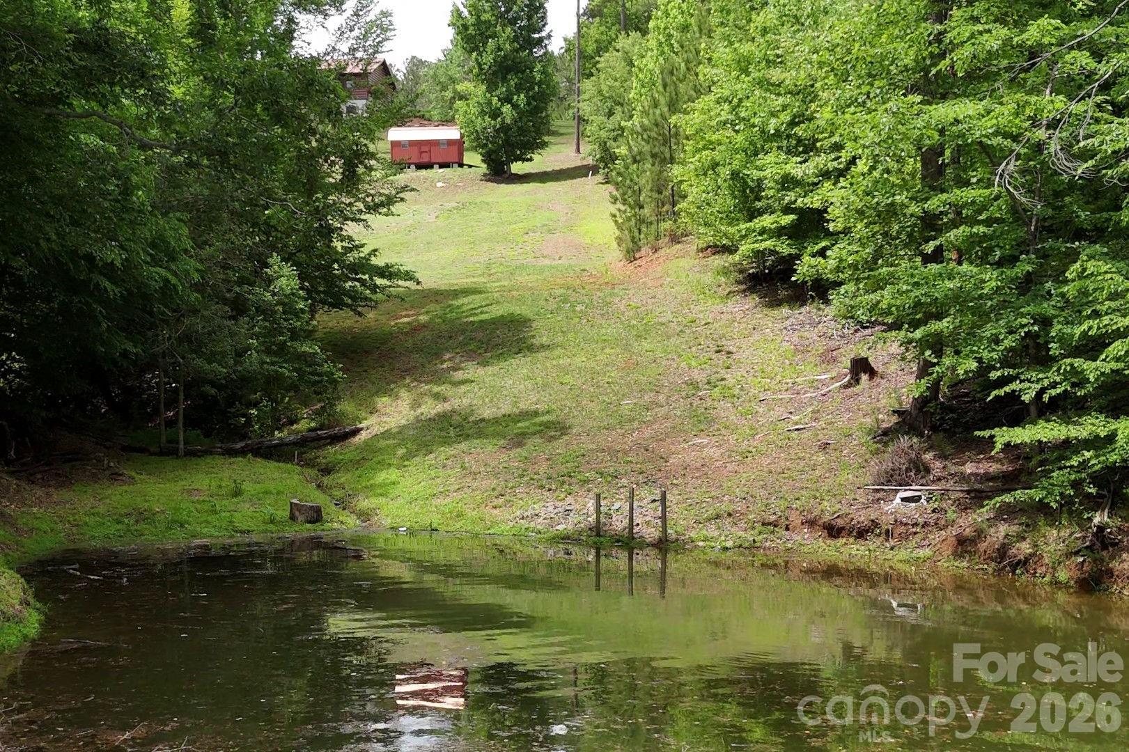 1732 Waters Edge Drive Property Photo 4