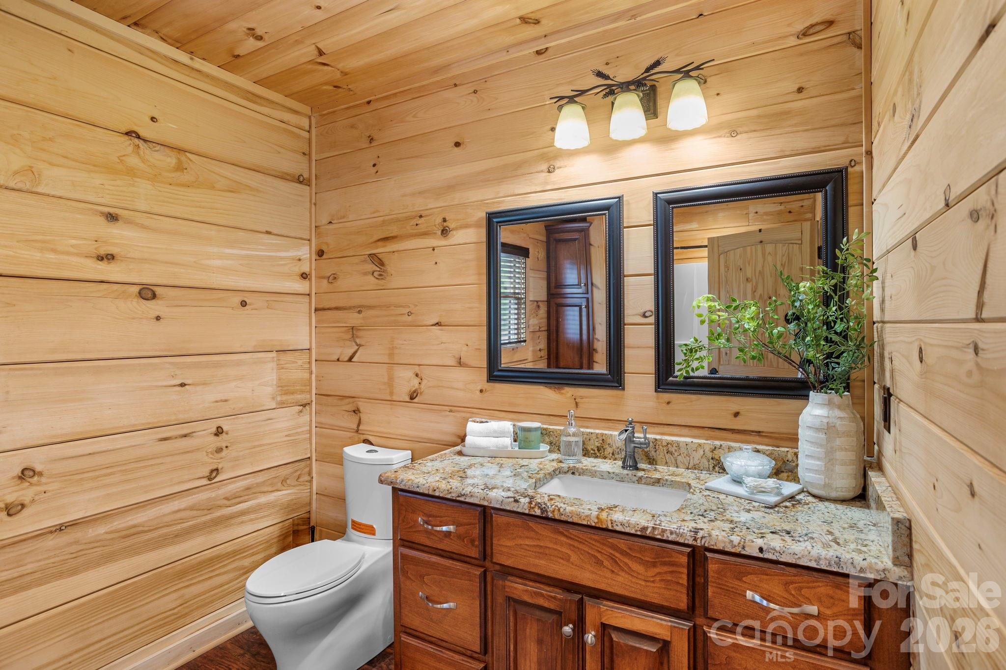 1732 Waters Edge Drive Property Photo 23