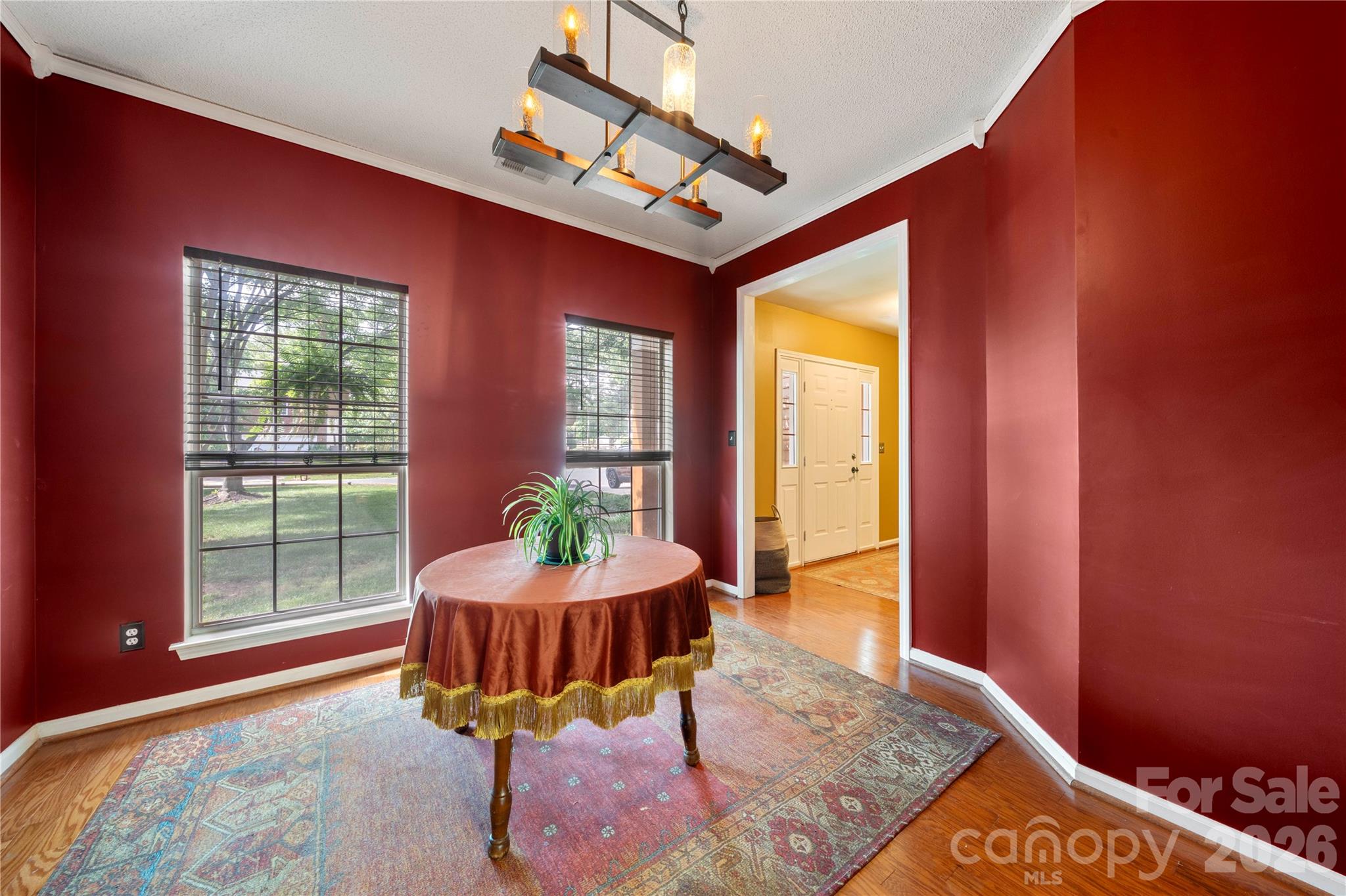 8411 Red Cypress Court Property Photo 9