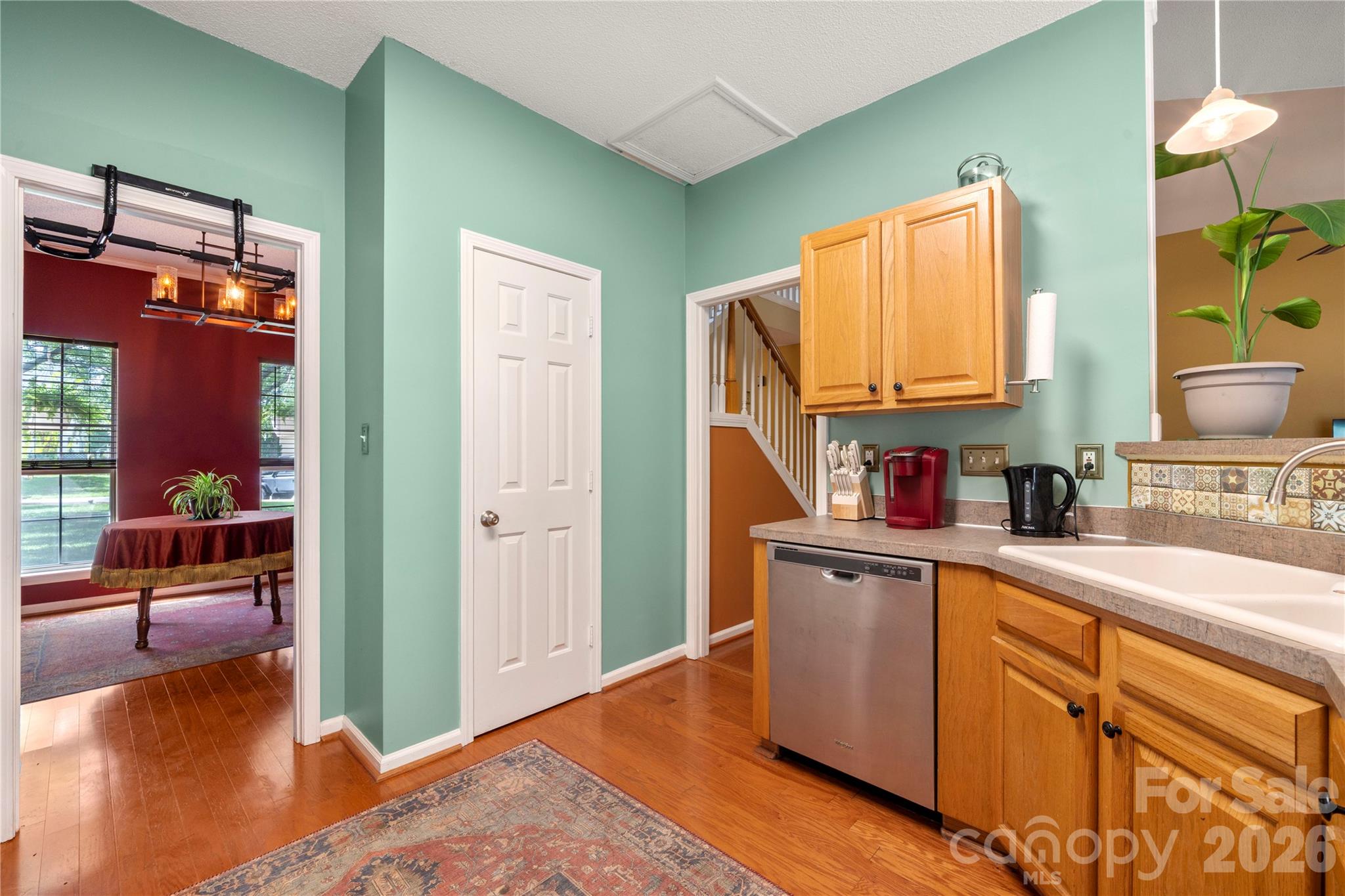 8411 Red Cypress Court Property Photo 16