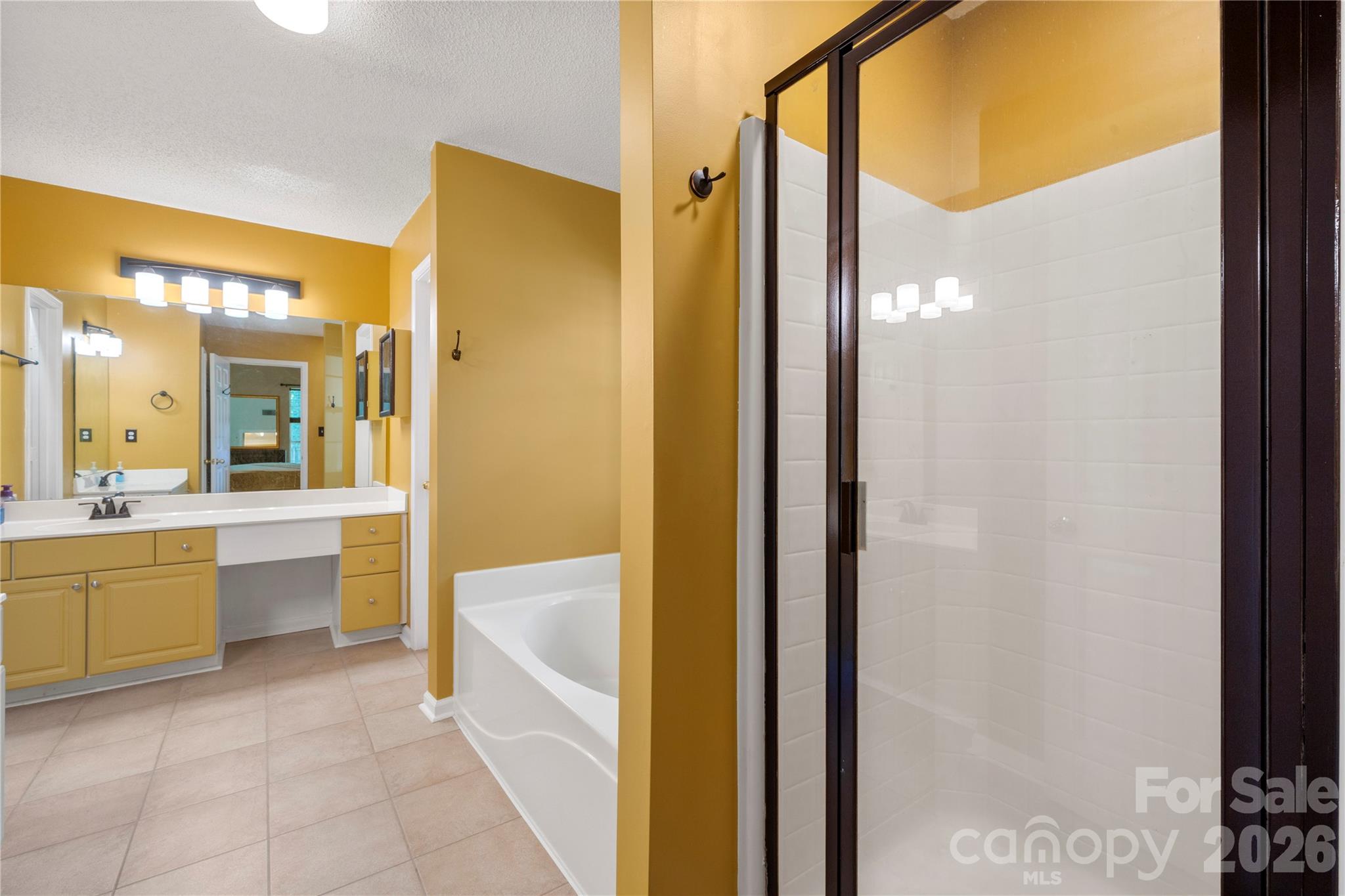 8411 Red Cypress Court Property Photo 27
