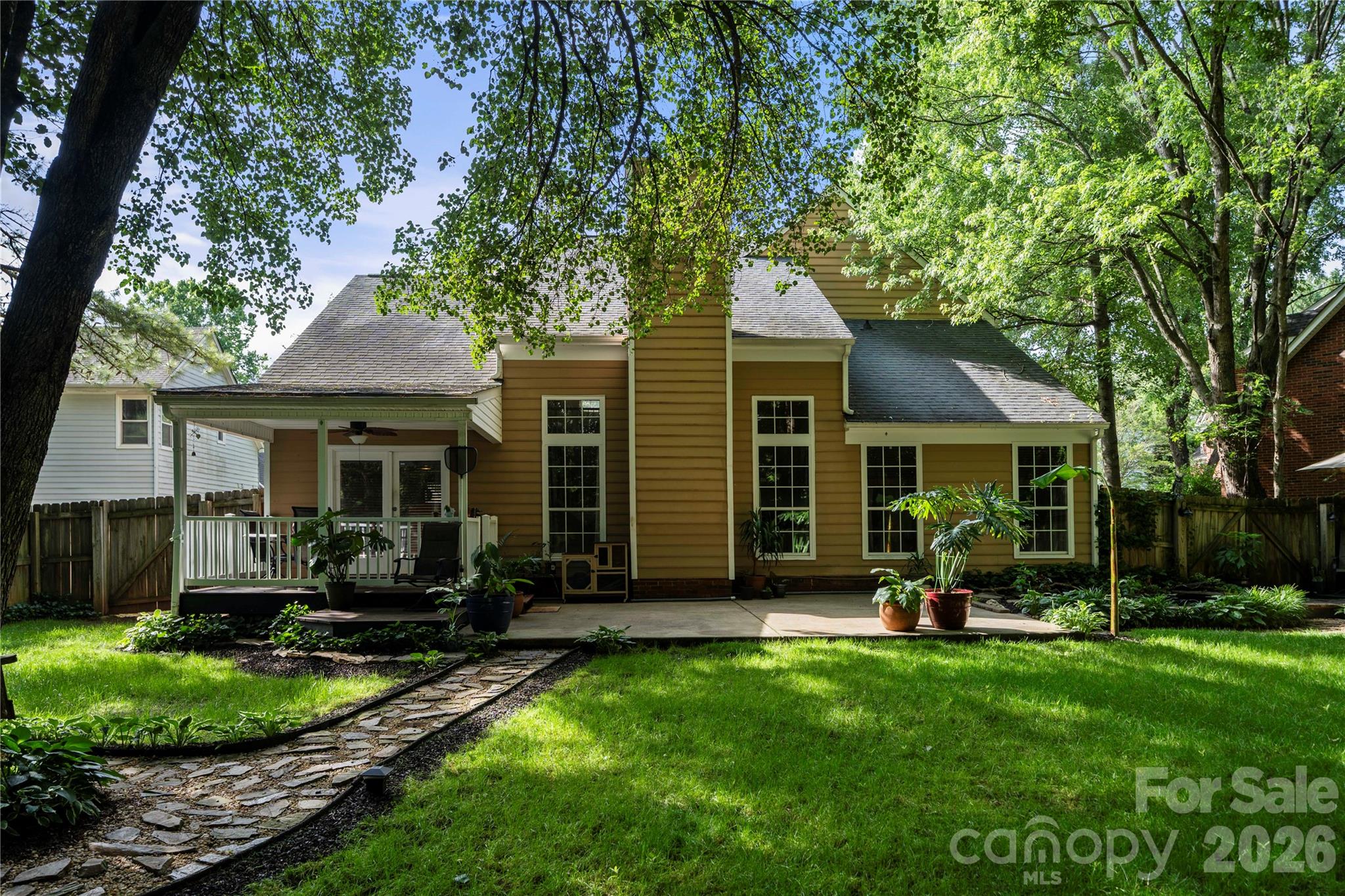 8411 Red Cypress Court Property Photo 40