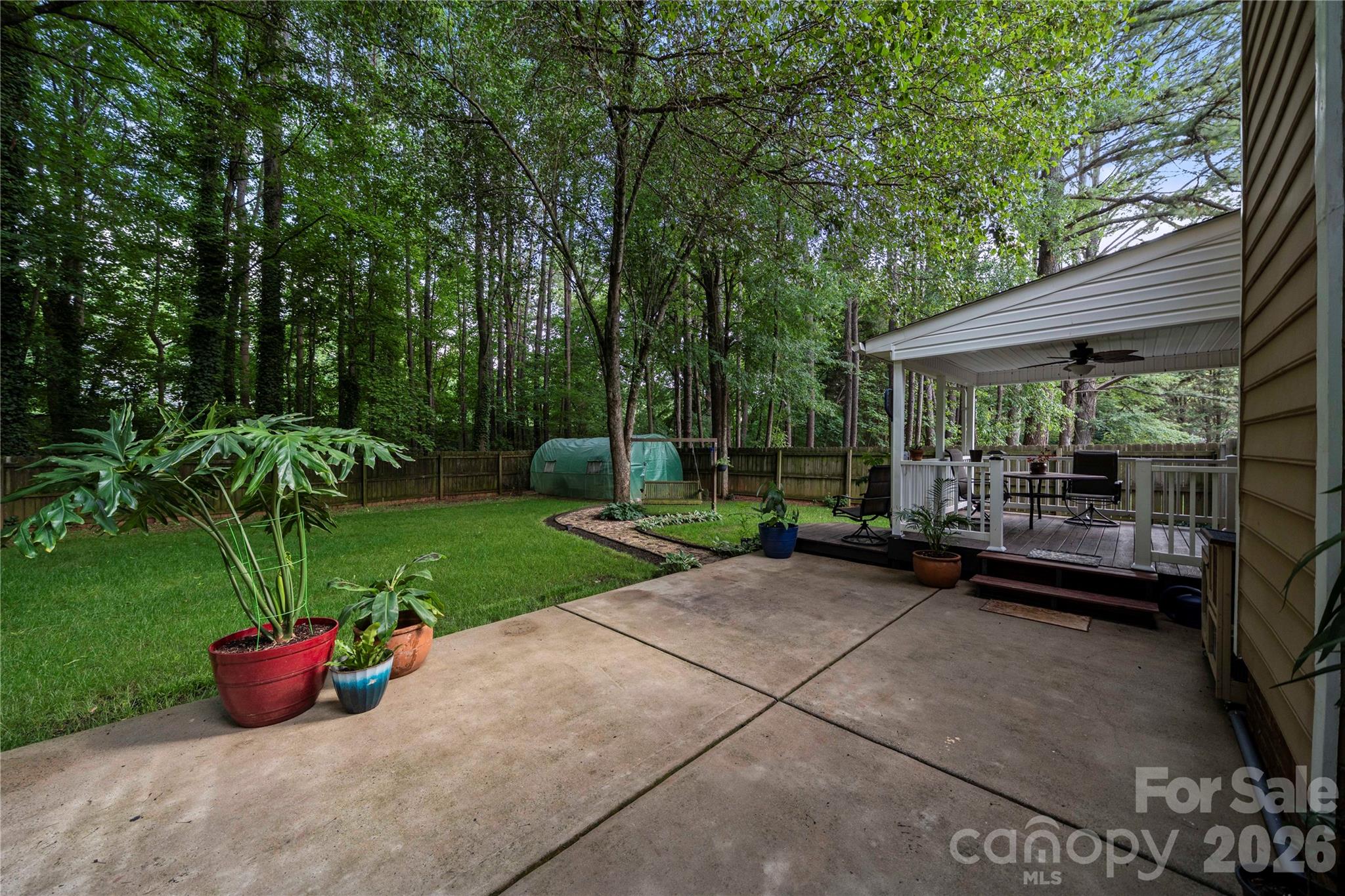 8411 Red Cypress Court Property Photo 44