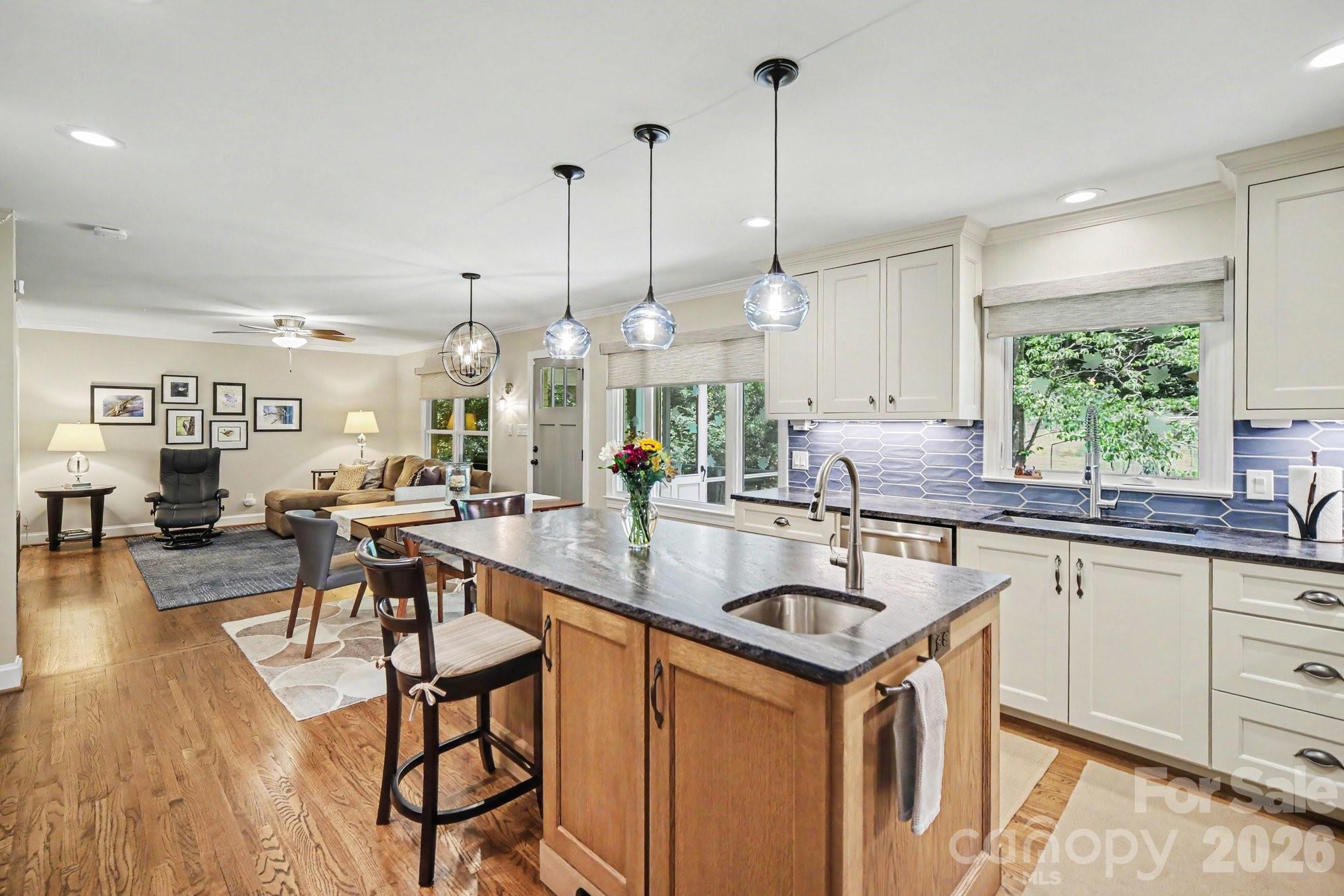 118 Lutomma Circle Property Photo 8