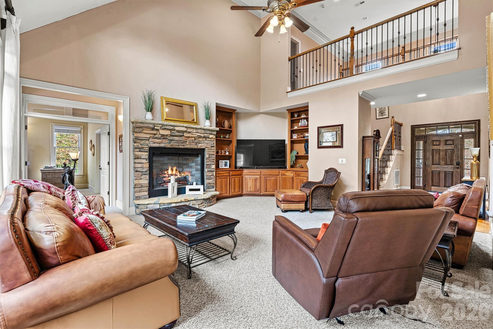 336 Kenway Loop Property Photo 10