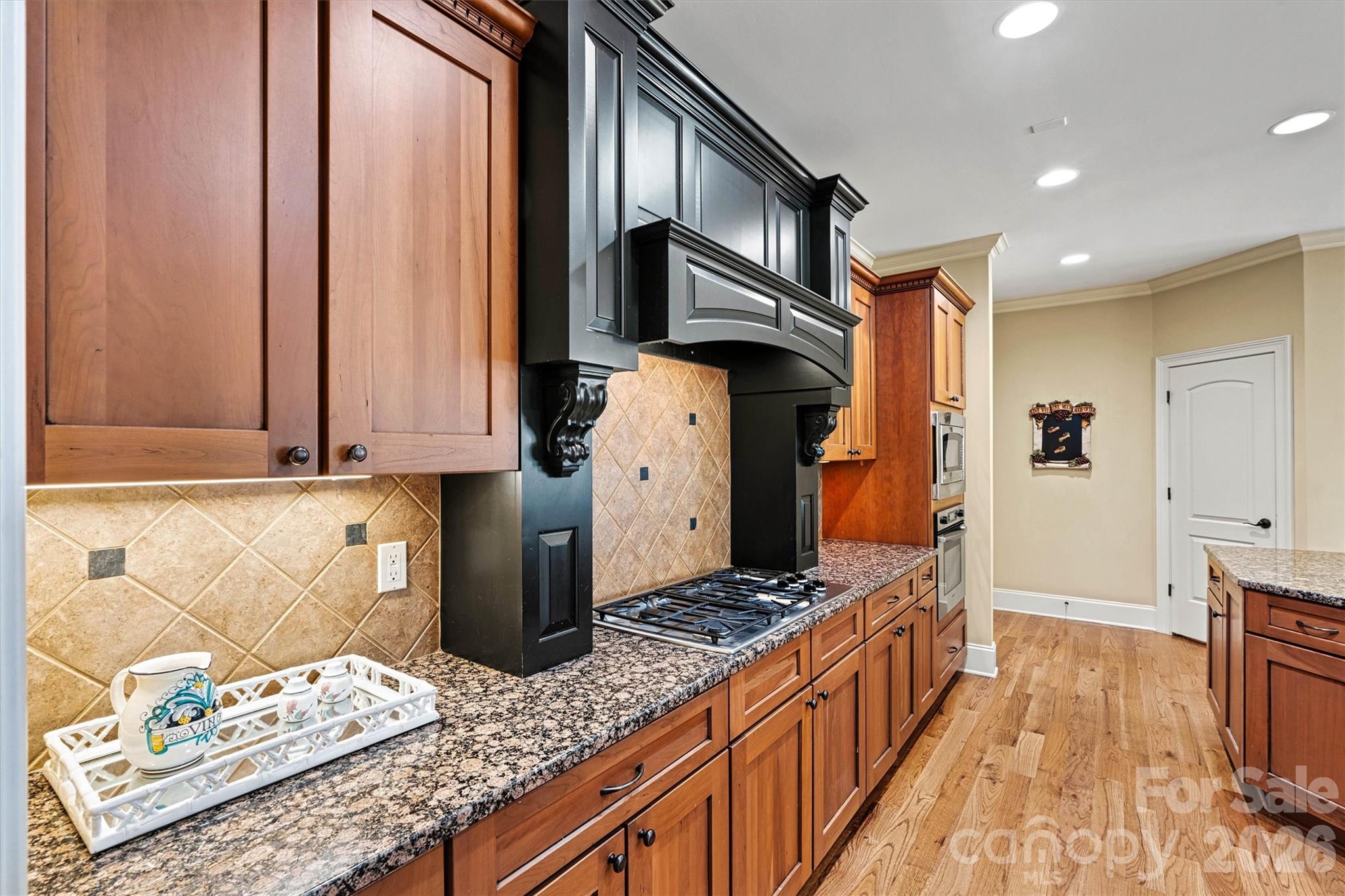 336 Kenway Loop Property Photo 16