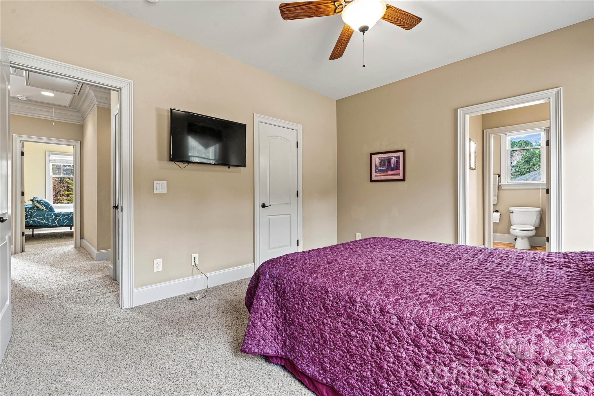 336 Kenway Loop Property Photo 38
