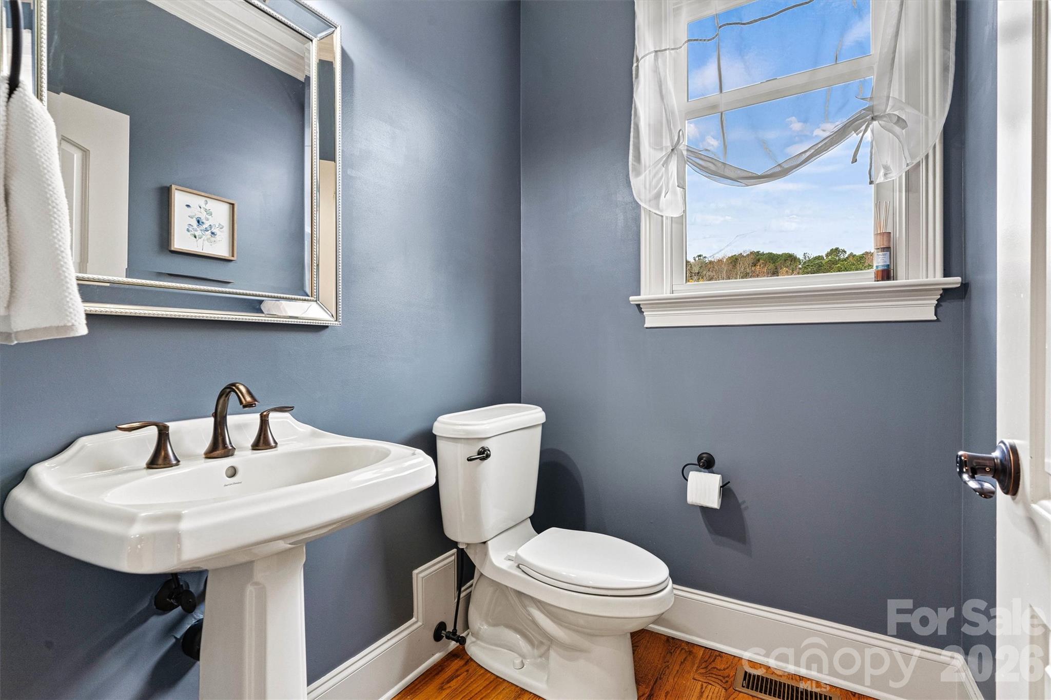 336 Kenway Loop Property Photo 43