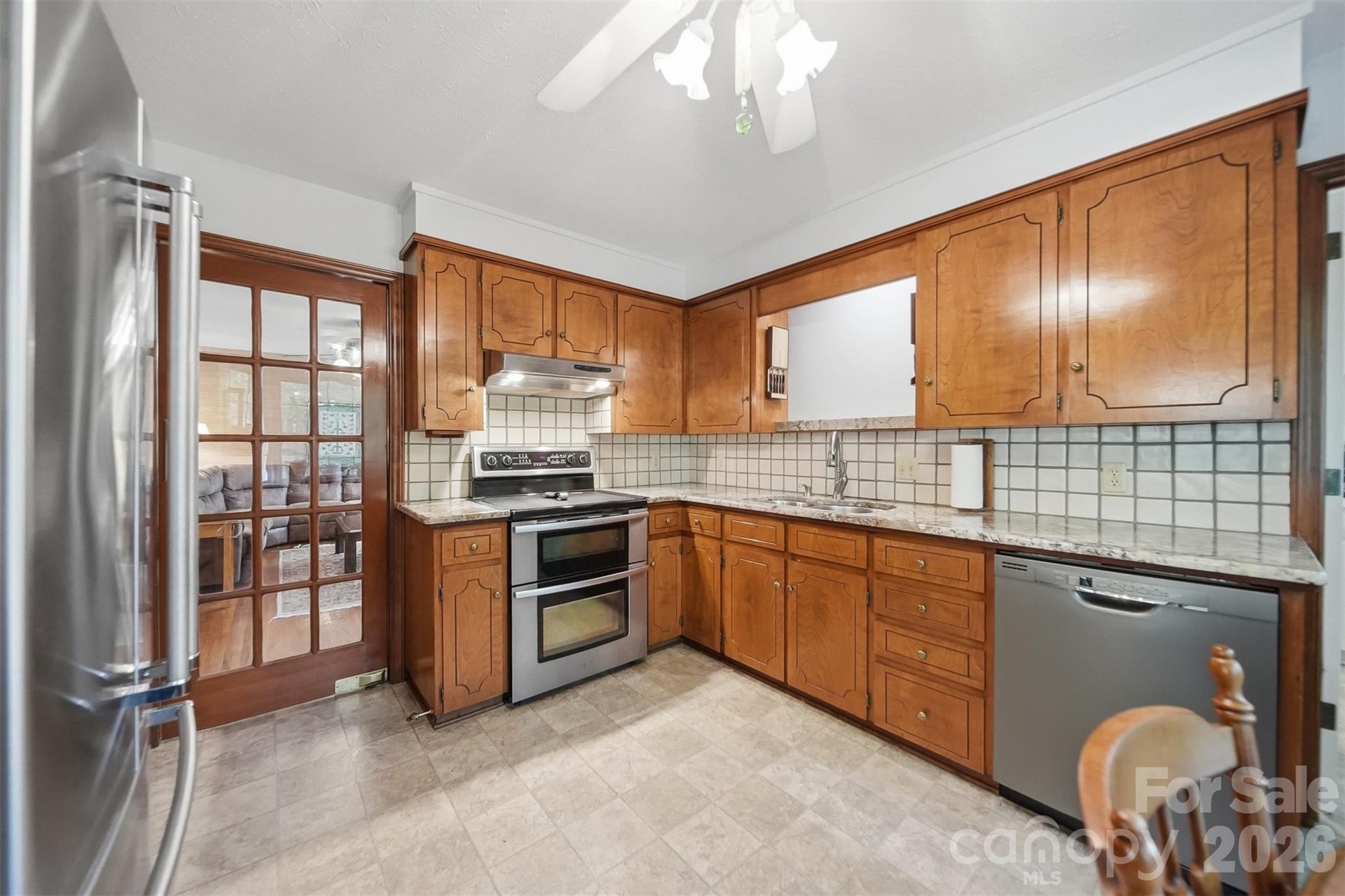 104 Laurelwood Drive Property Photo 14