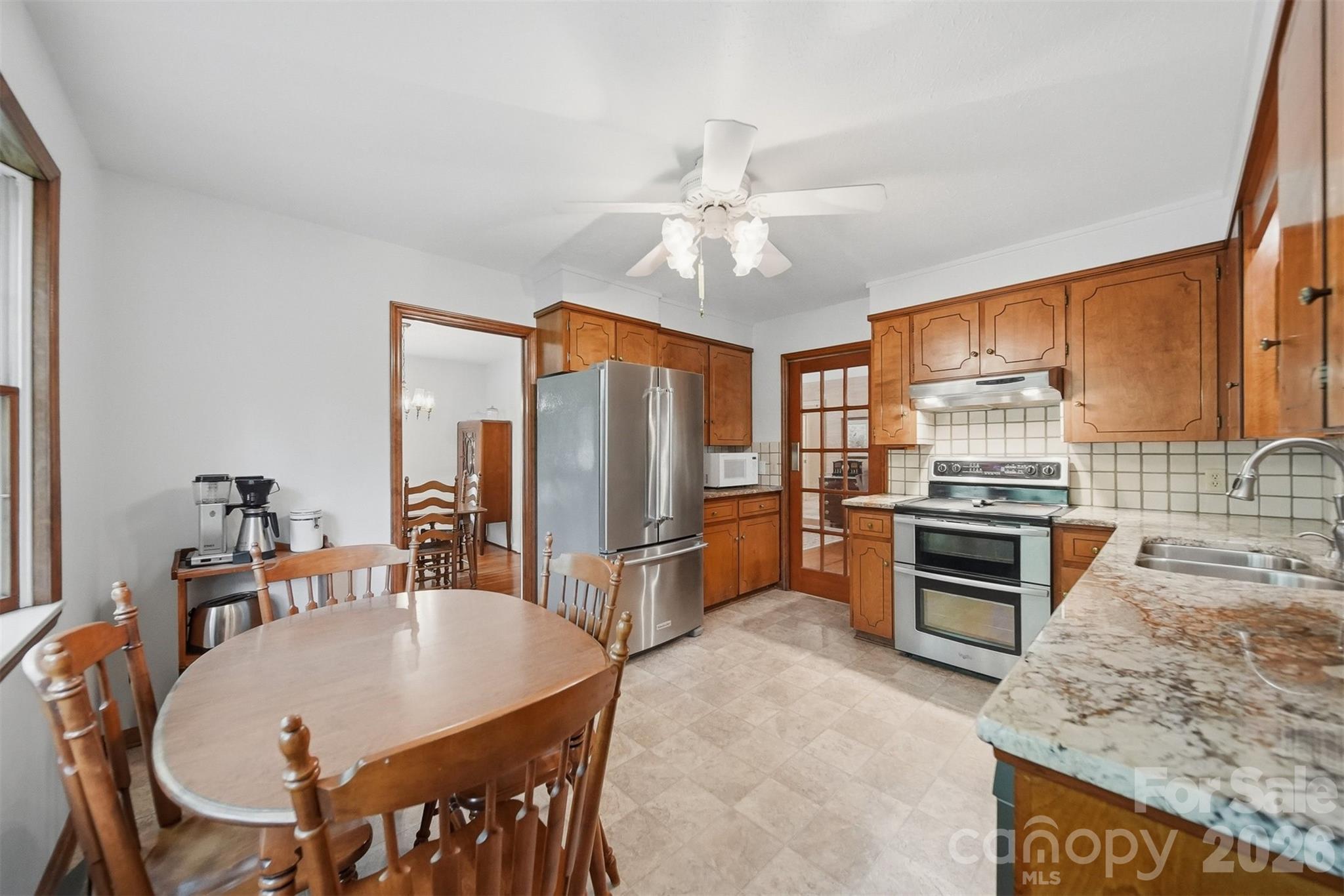 104 Laurelwood Drive Property Photo 18