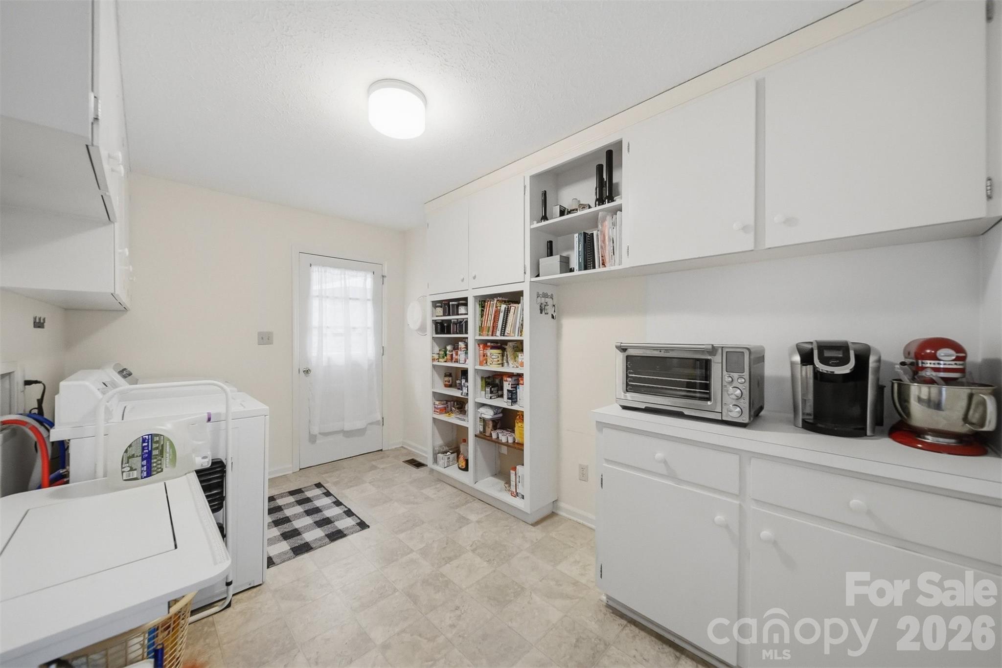 104 Laurelwood Drive Property Photo 19