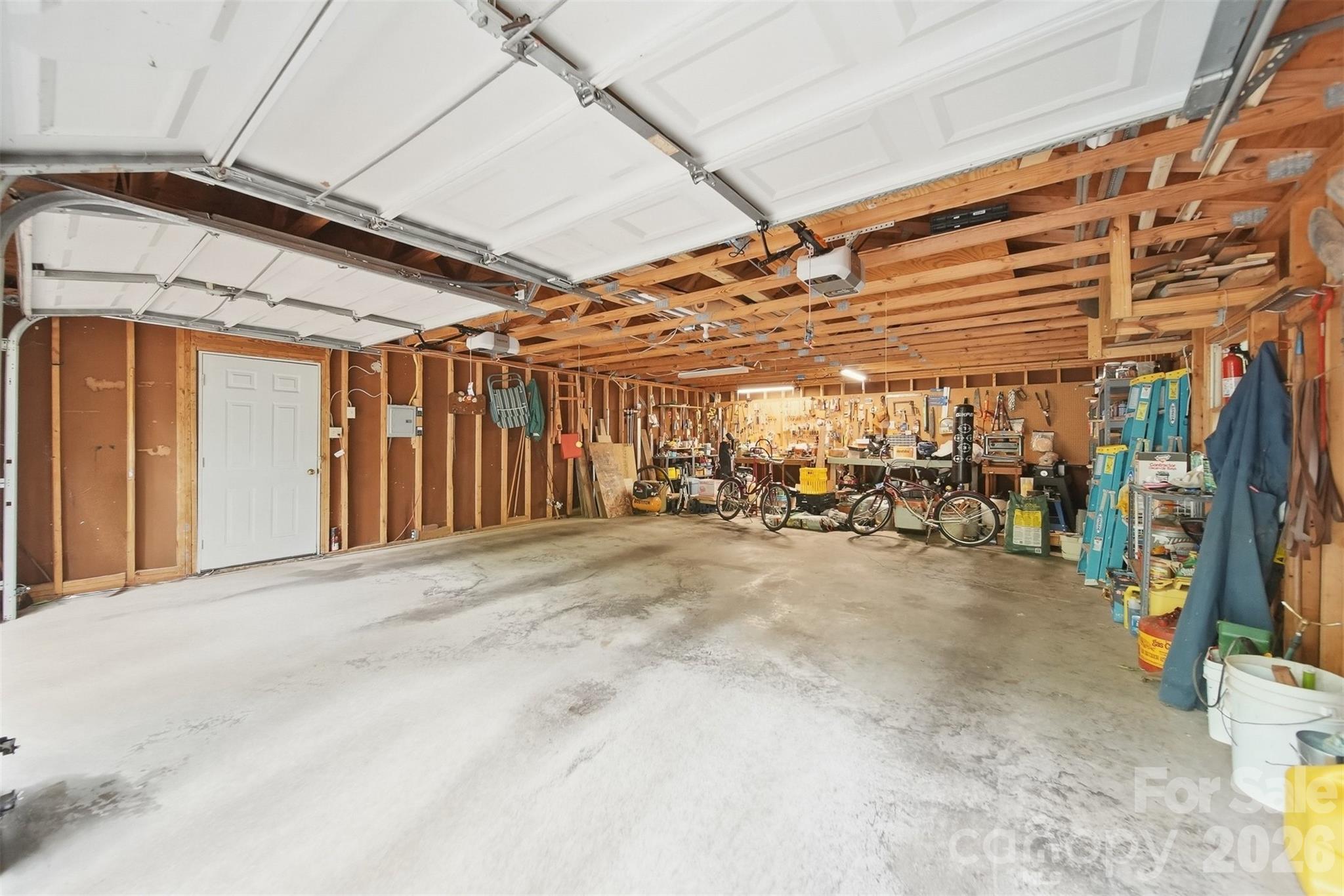 104 Laurelwood Drive Property Photo 37