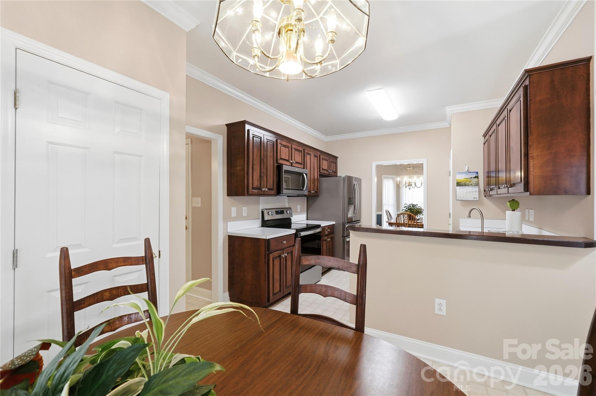 1009 Millwright Lane Property Photo 13