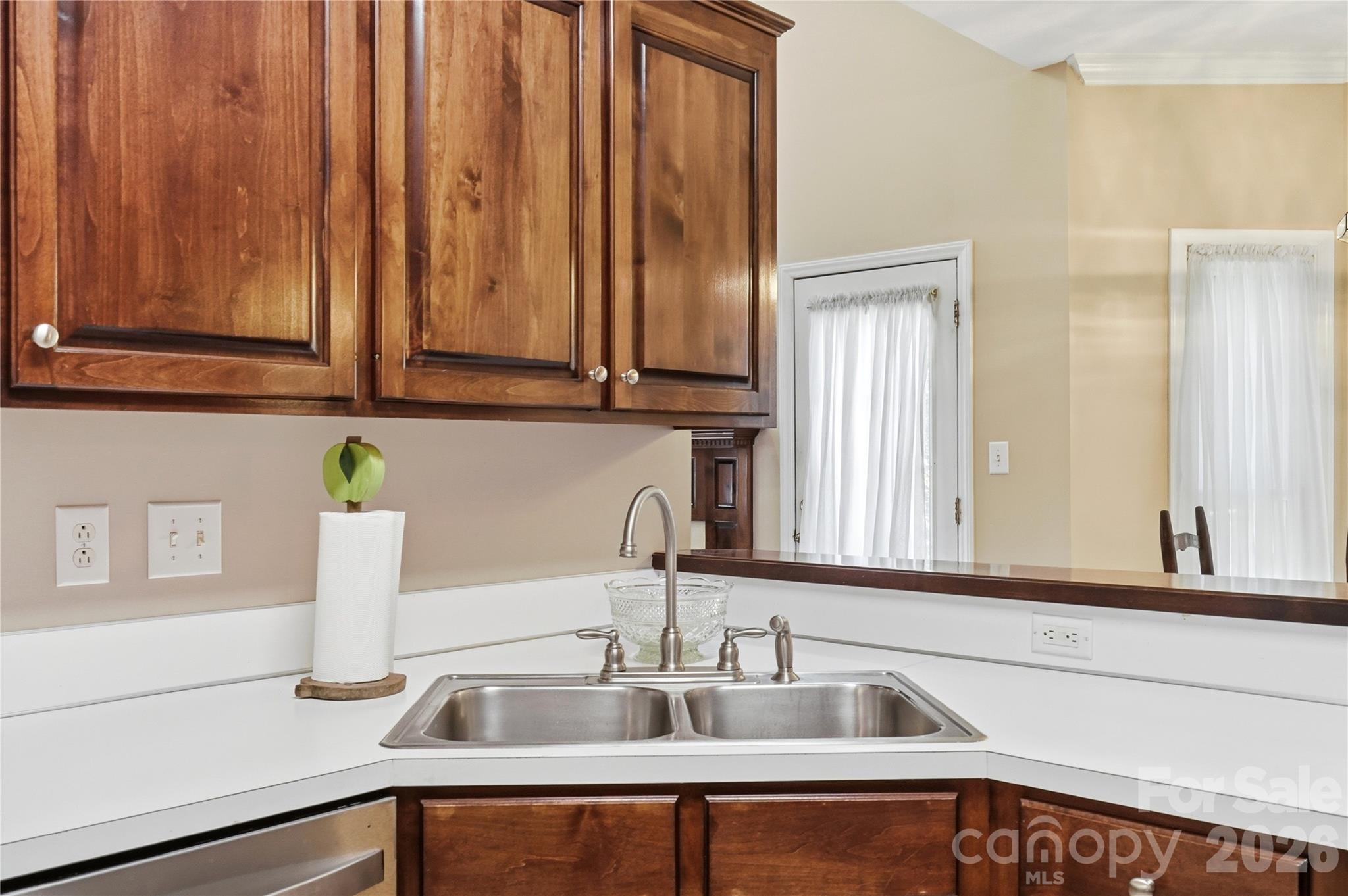 1009 Millwright Lane Property Photo 15