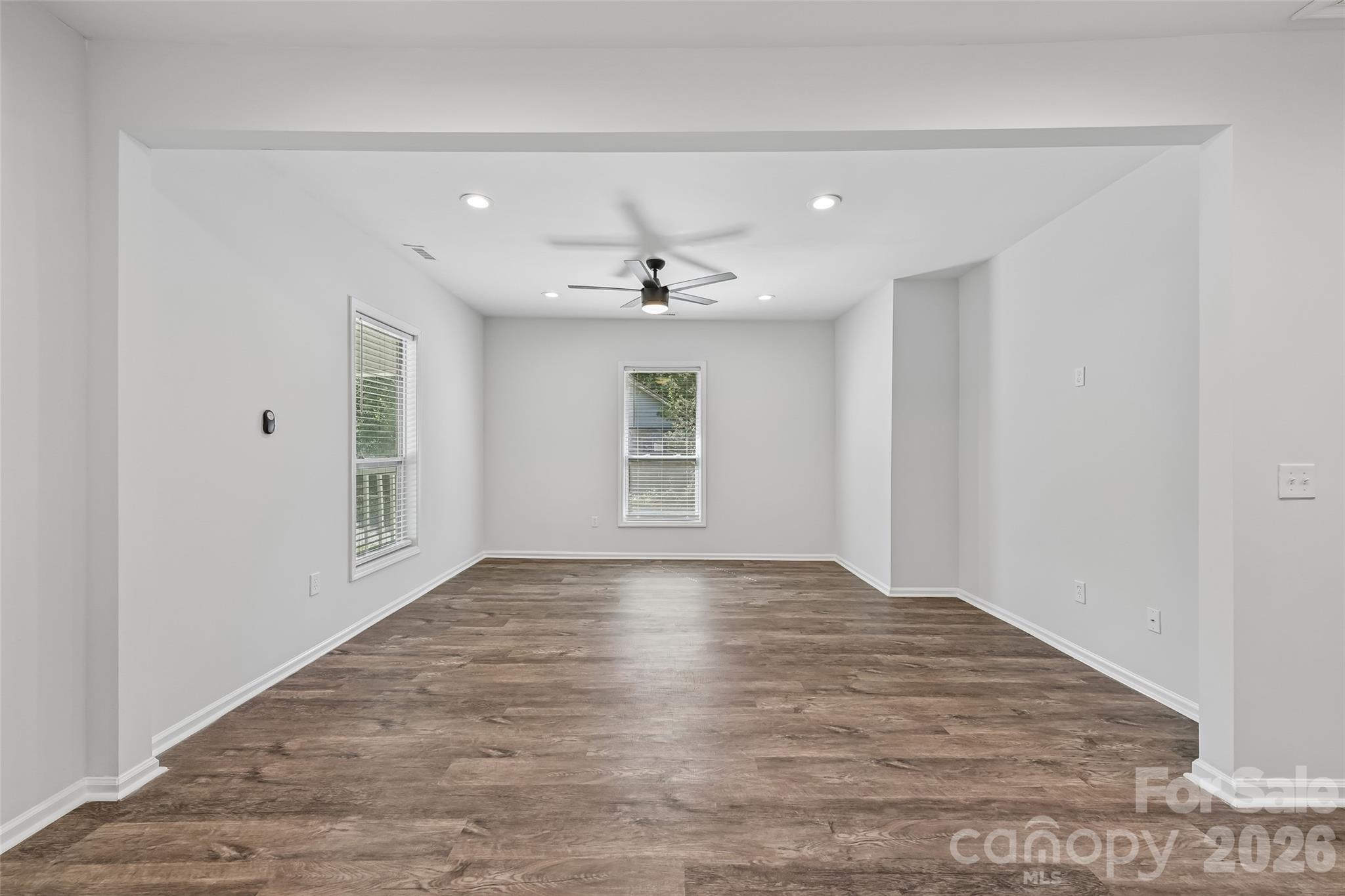 2509 Gardner Street Property Photo 12