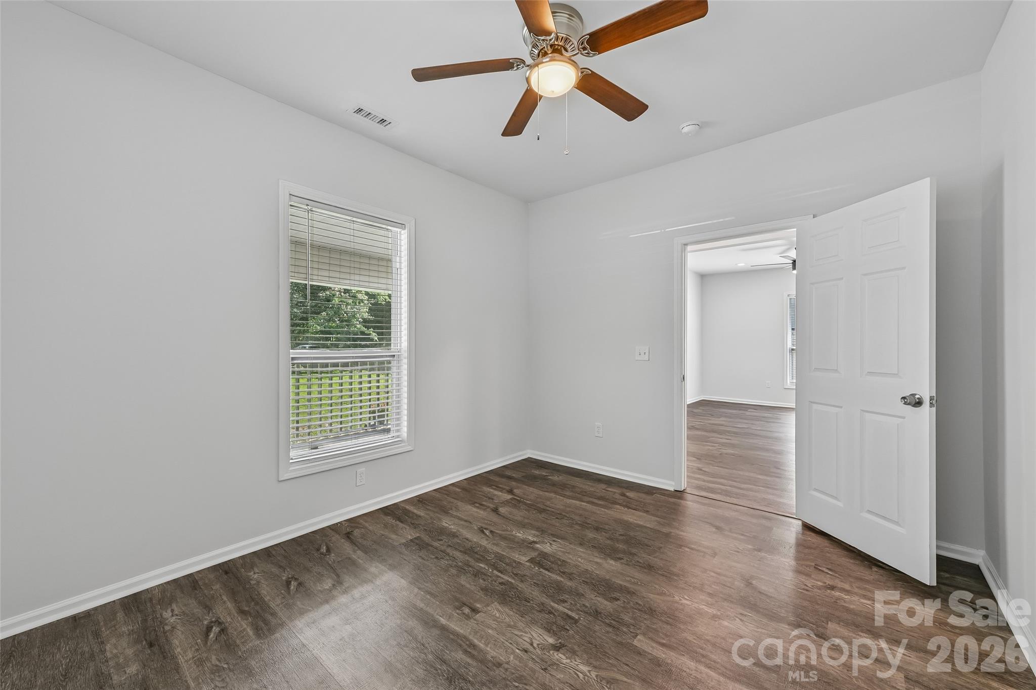 2509 Gardner Street Property Photo 15