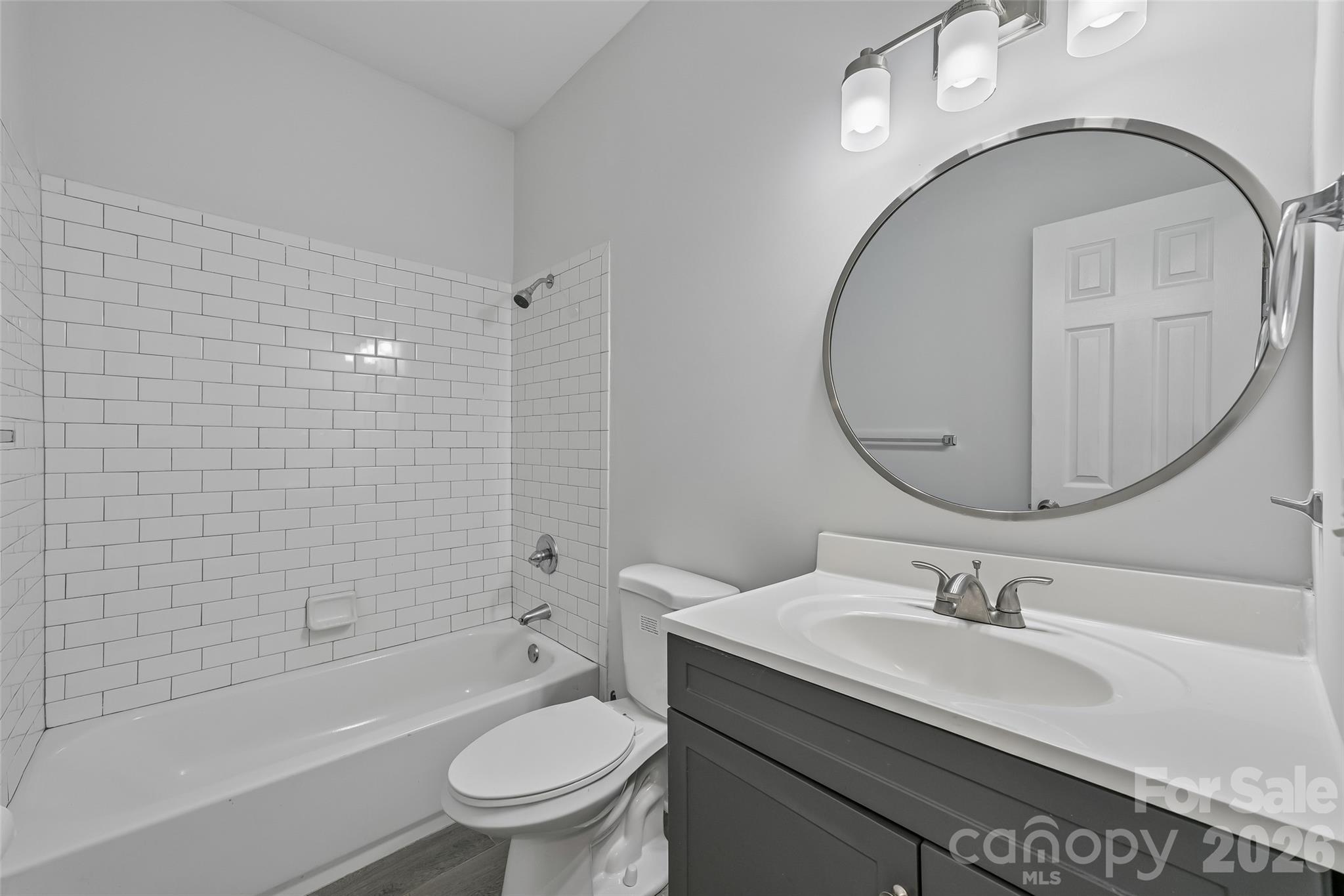 2509 Gardner Street Property Photo 23