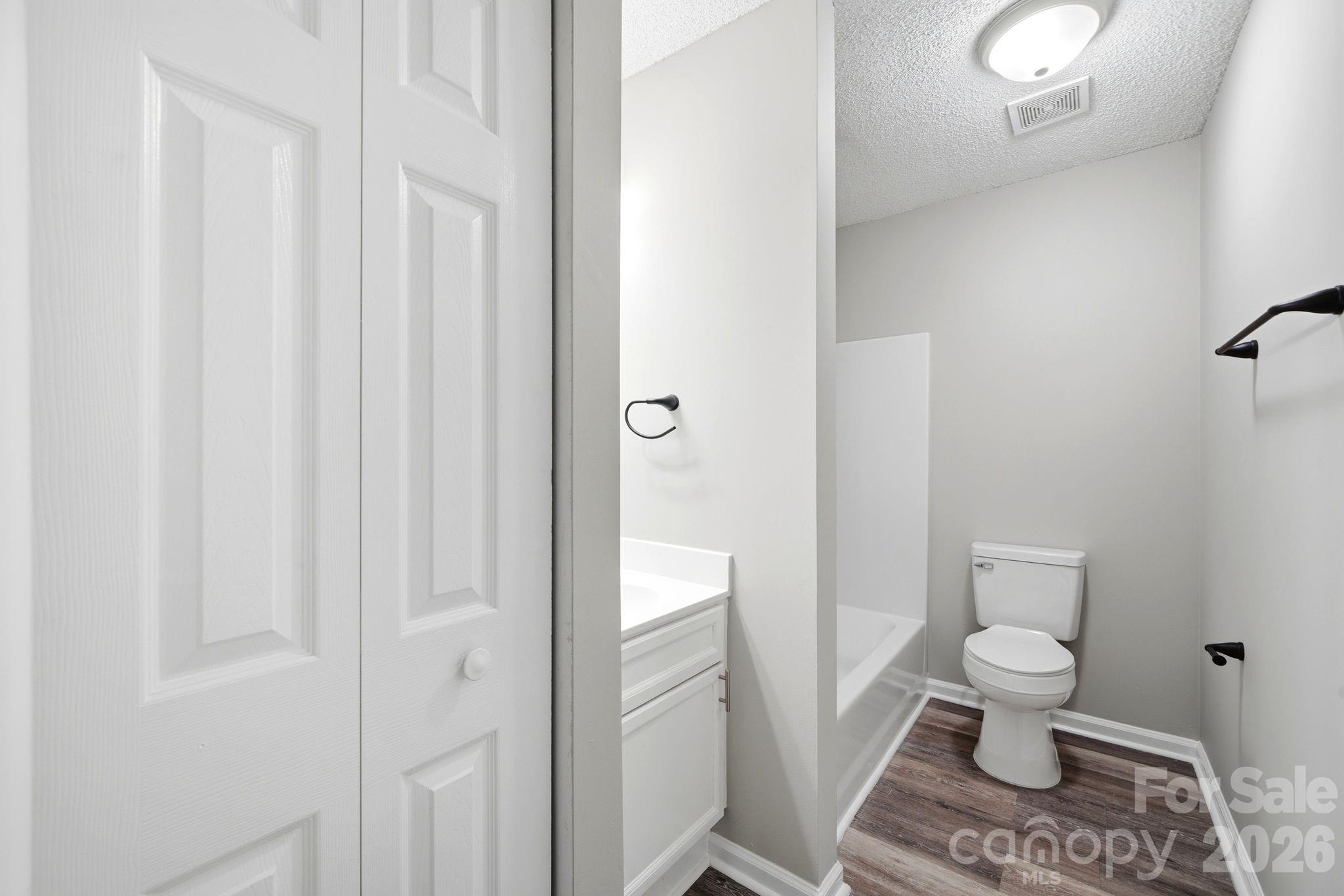 6324 Grove Park Boulevard Property Photo 16