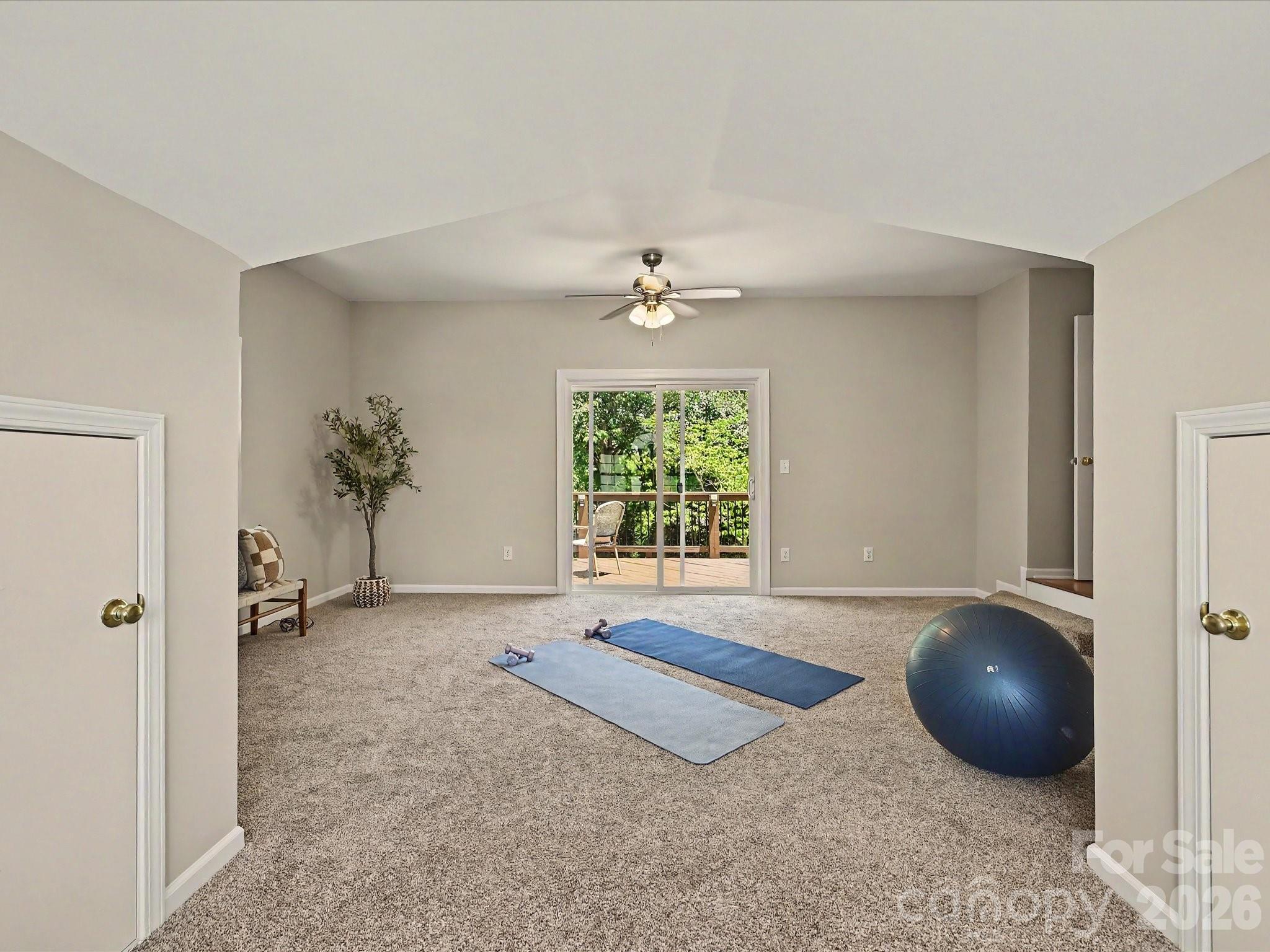 9539 Stawell Drive Property Photo 29