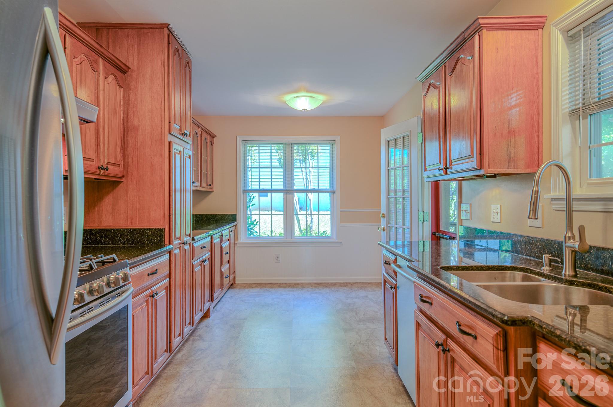 102 Forest Lake Drive Property Photo 9