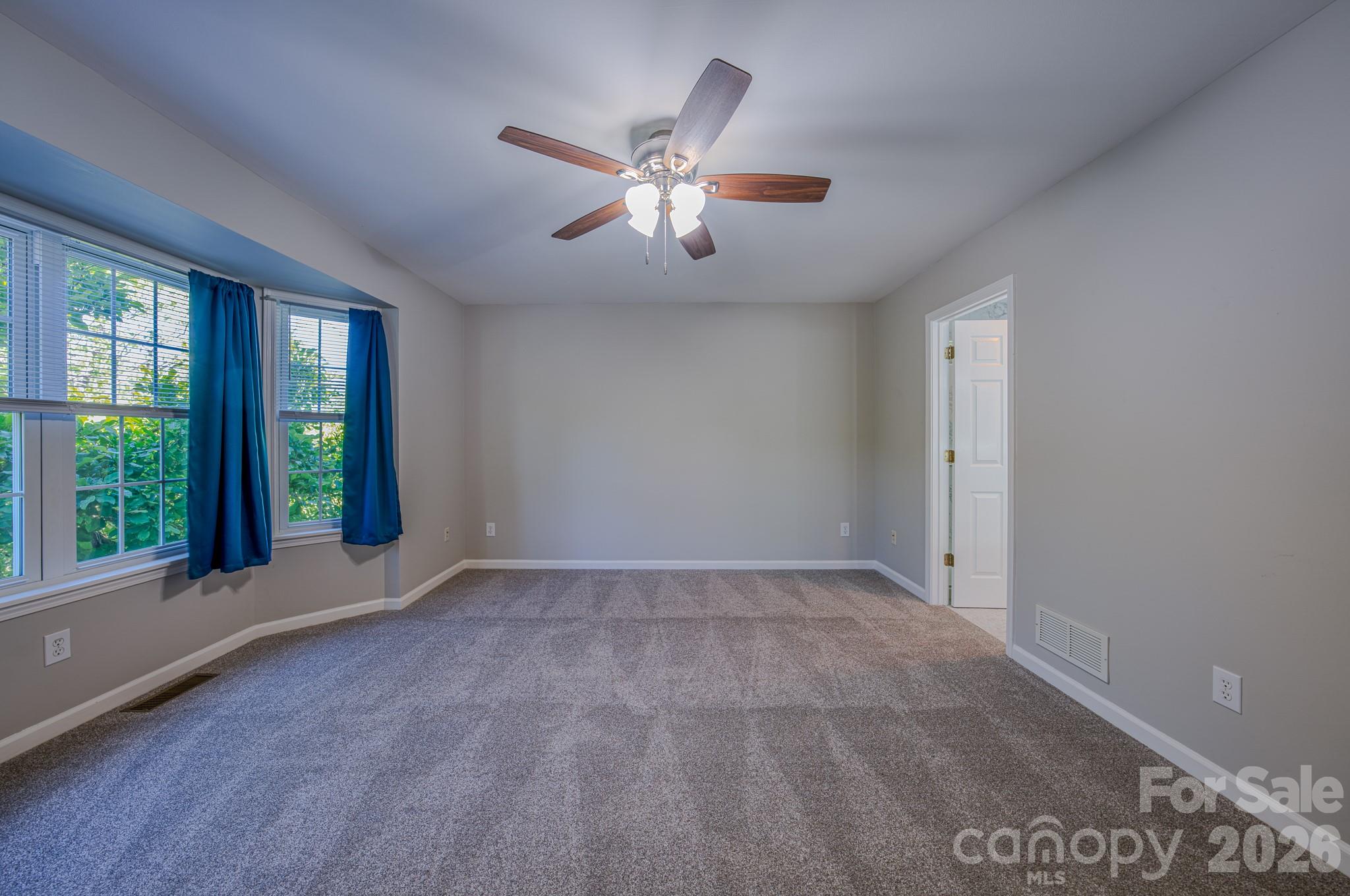 102 Forest Lake Drive Property Photo 13