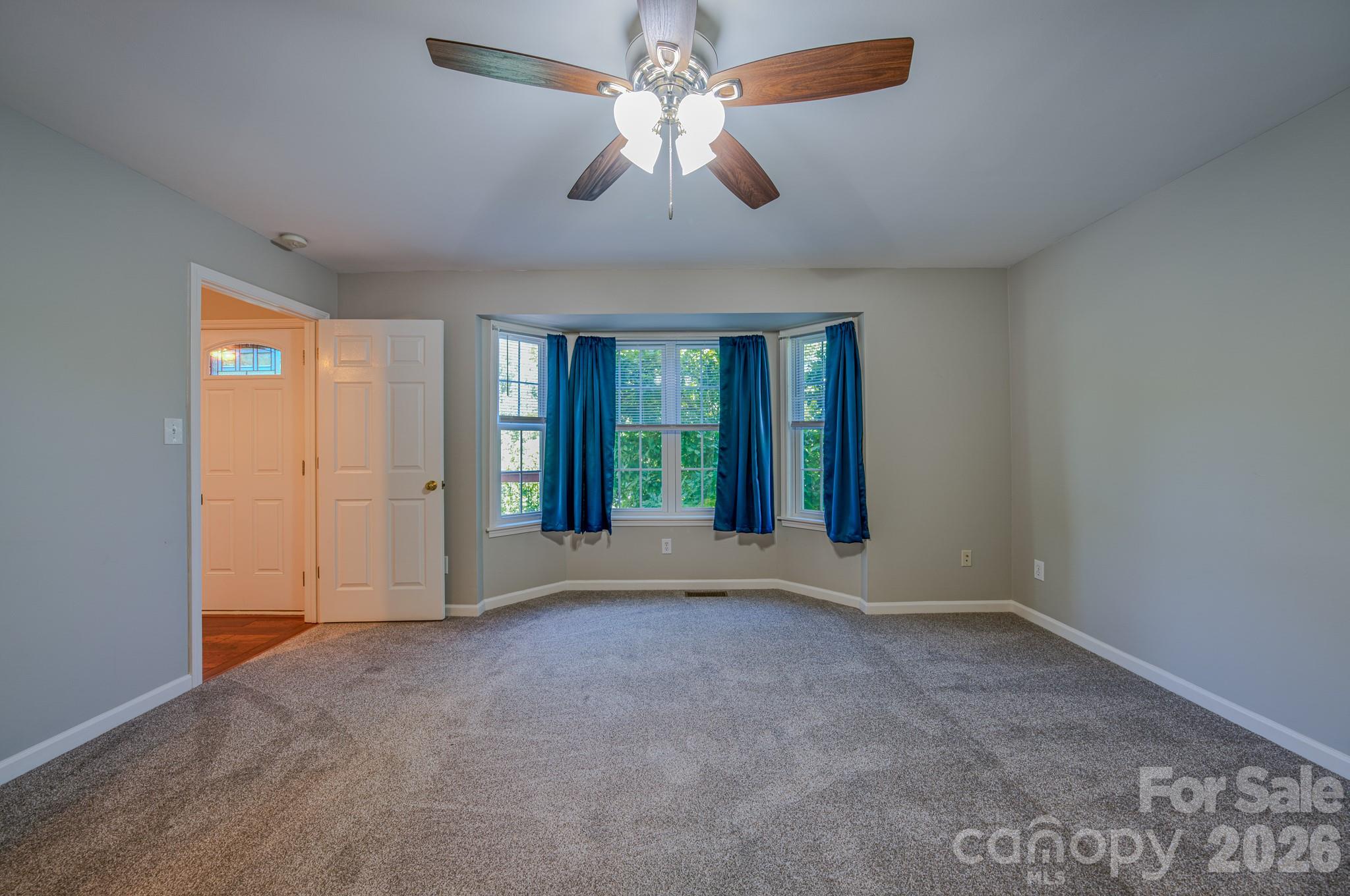 102 Forest Lake Drive Property Photo 16